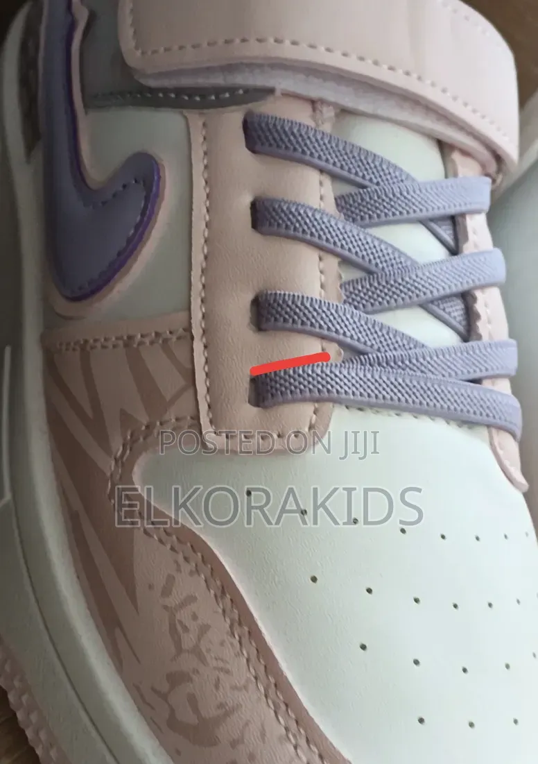 Ladies Sneakers