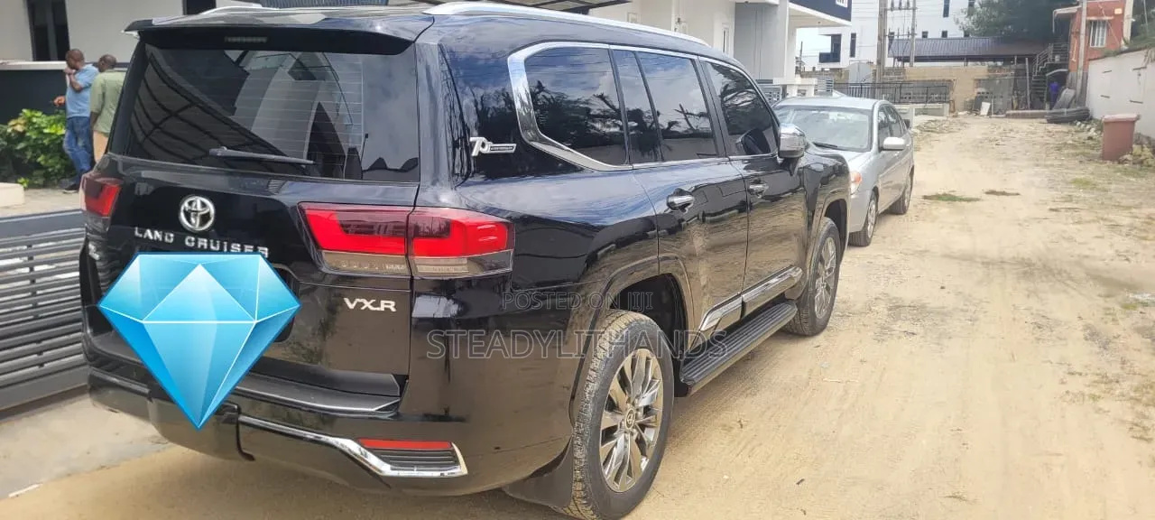 Toyota Land Cruiser 2023 Black