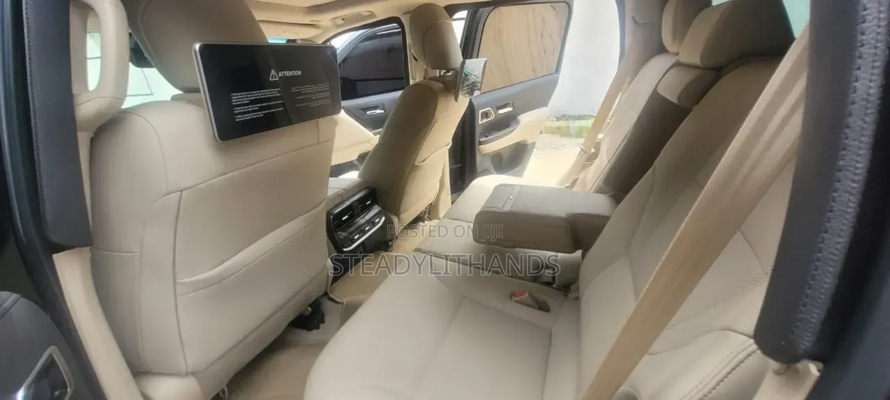 Toyota Land Cruiser 2023 Black