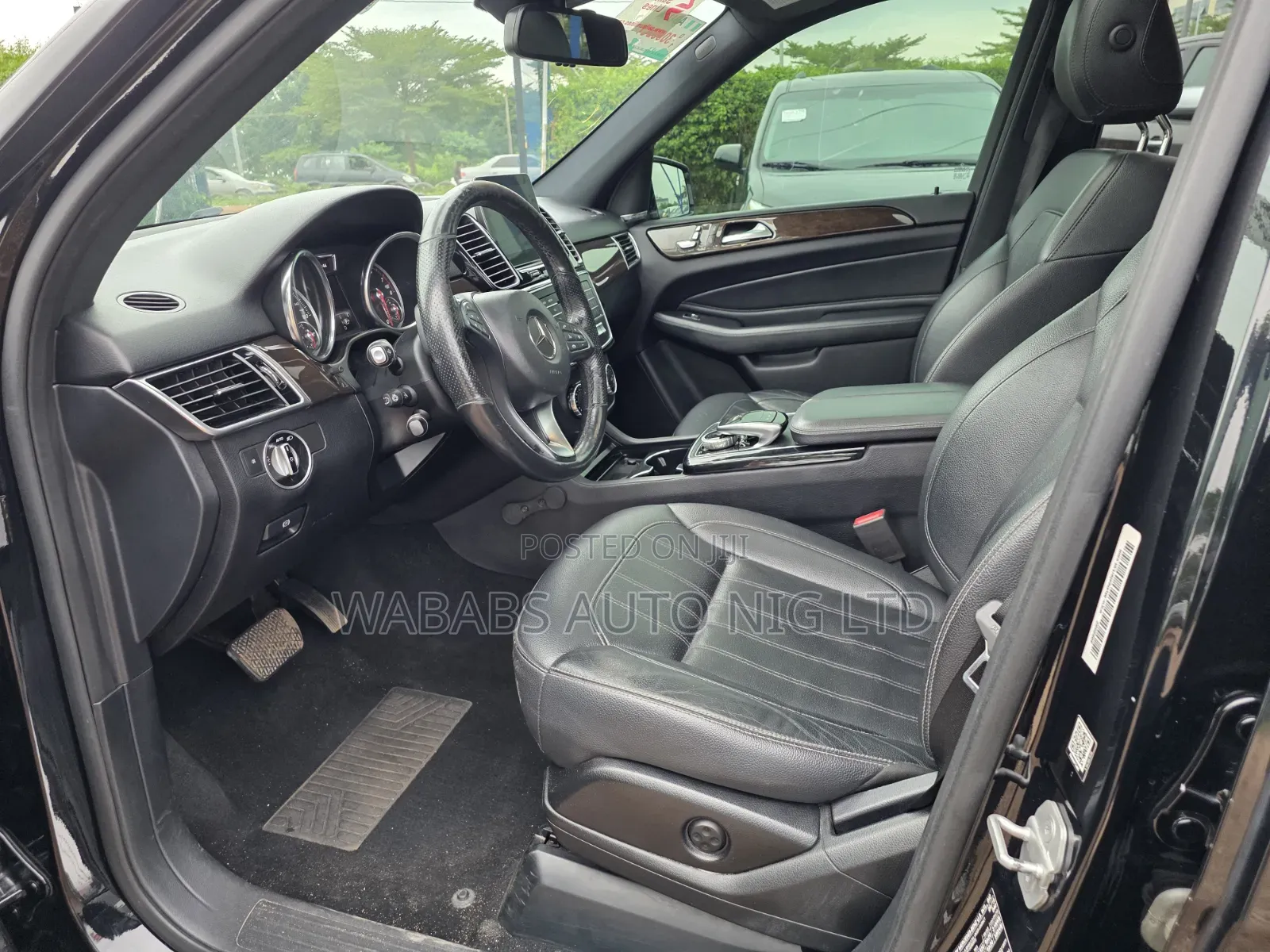 Mercedes-Benz GLE-Class 2017 Beige