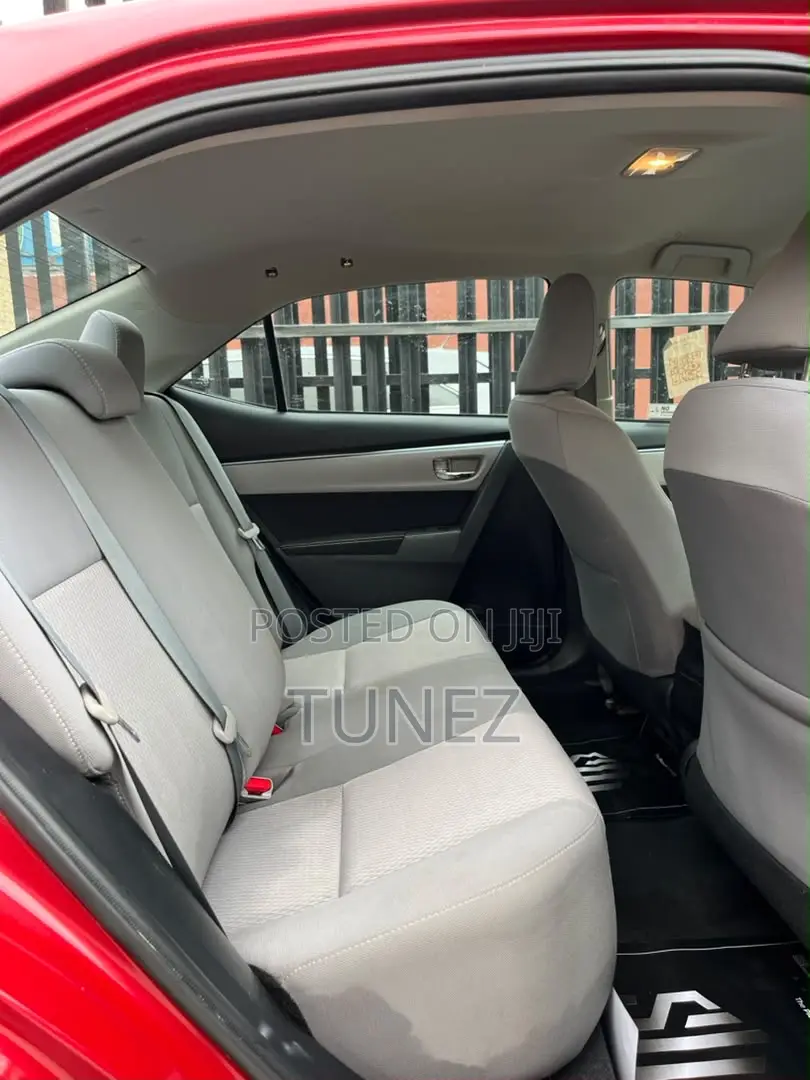 Toyota Corolla S 4dr Sedan (1.8L 4cyl CVT) 2014 Red