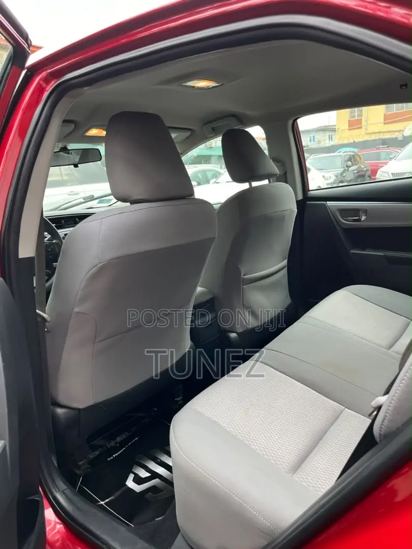 Toyota Corolla S 4dr Sedan (1.8L 4cyl CVT) 2014 Red