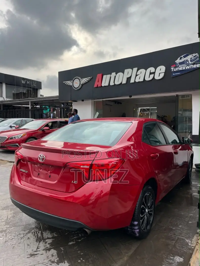 Toyota Corolla S 4dr Sedan (1.8L 4cyl CVT) 2014 Red