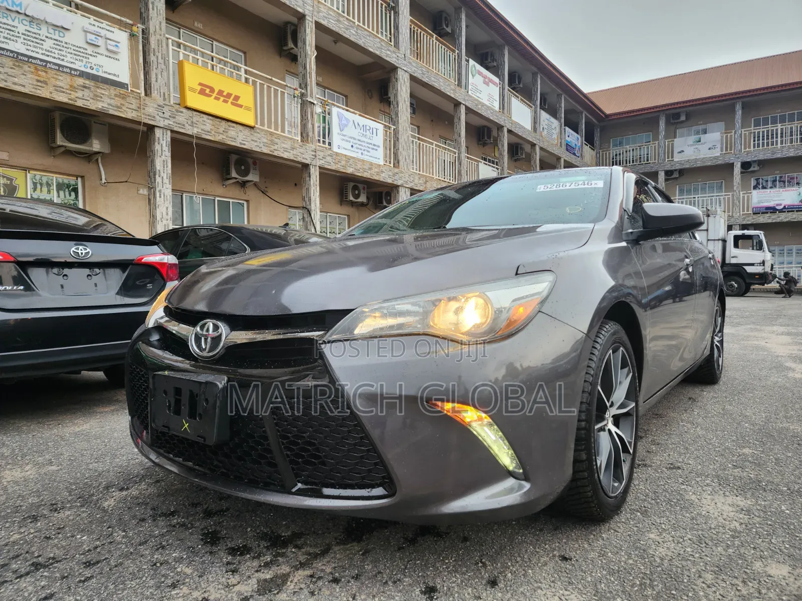 Toyota Camry XSE 4dr Sedan (2.5l 4cyl 6A) 2016 Gray