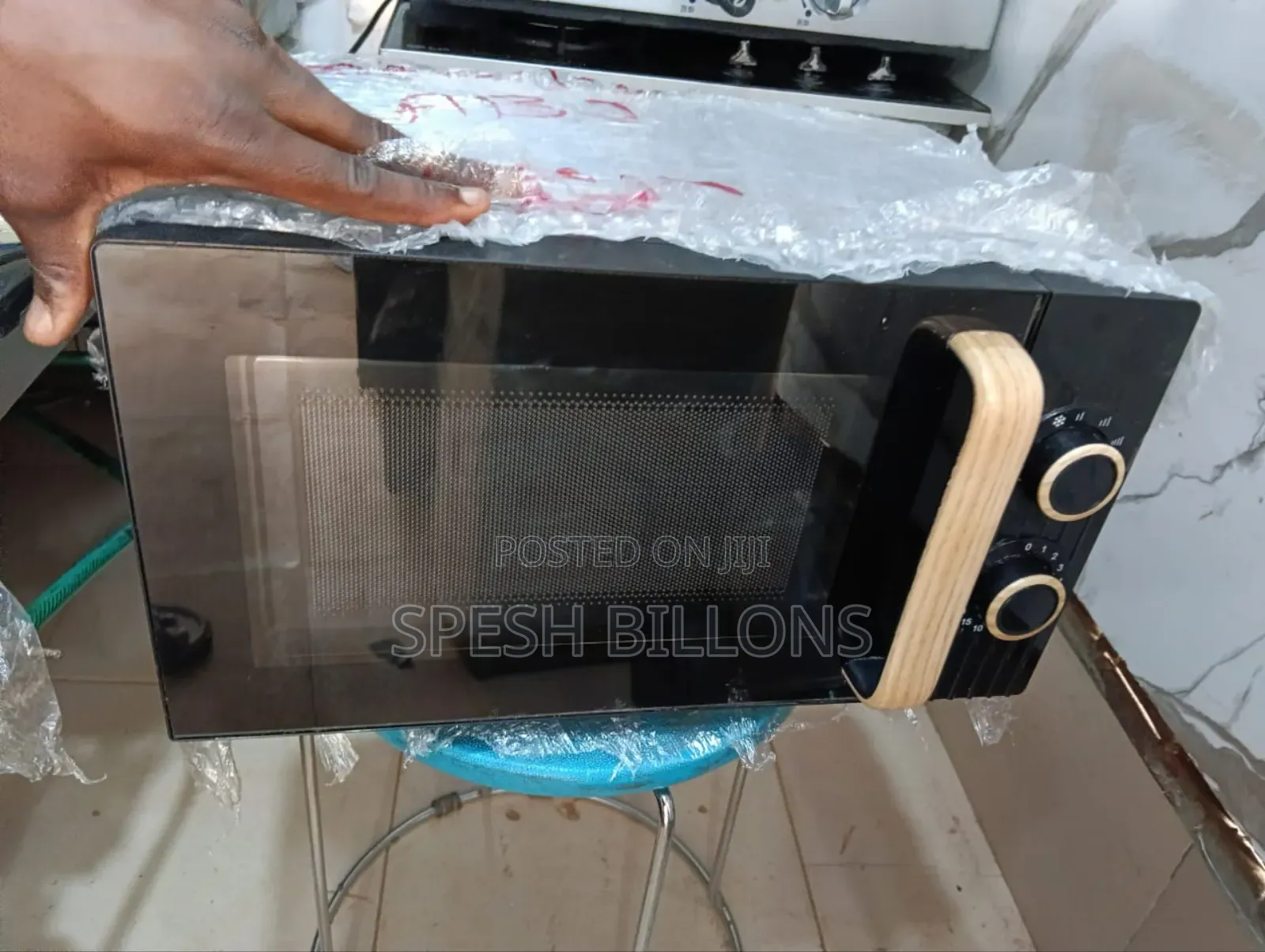 Set of 24litres High Quality Digital Microwaves, Warranty Assured