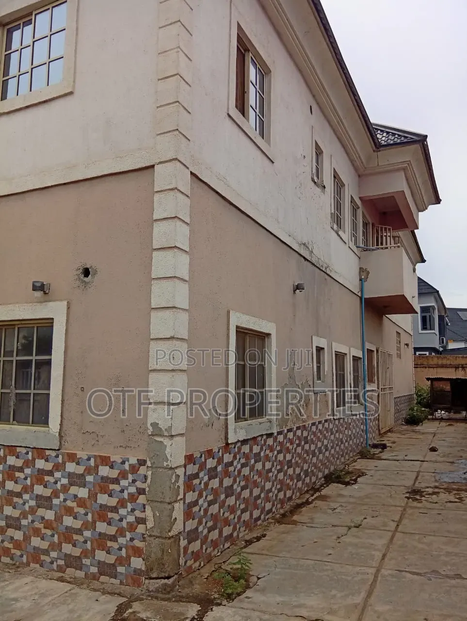 2bdrm Block of Flats in Fo1, Kubwa for sale