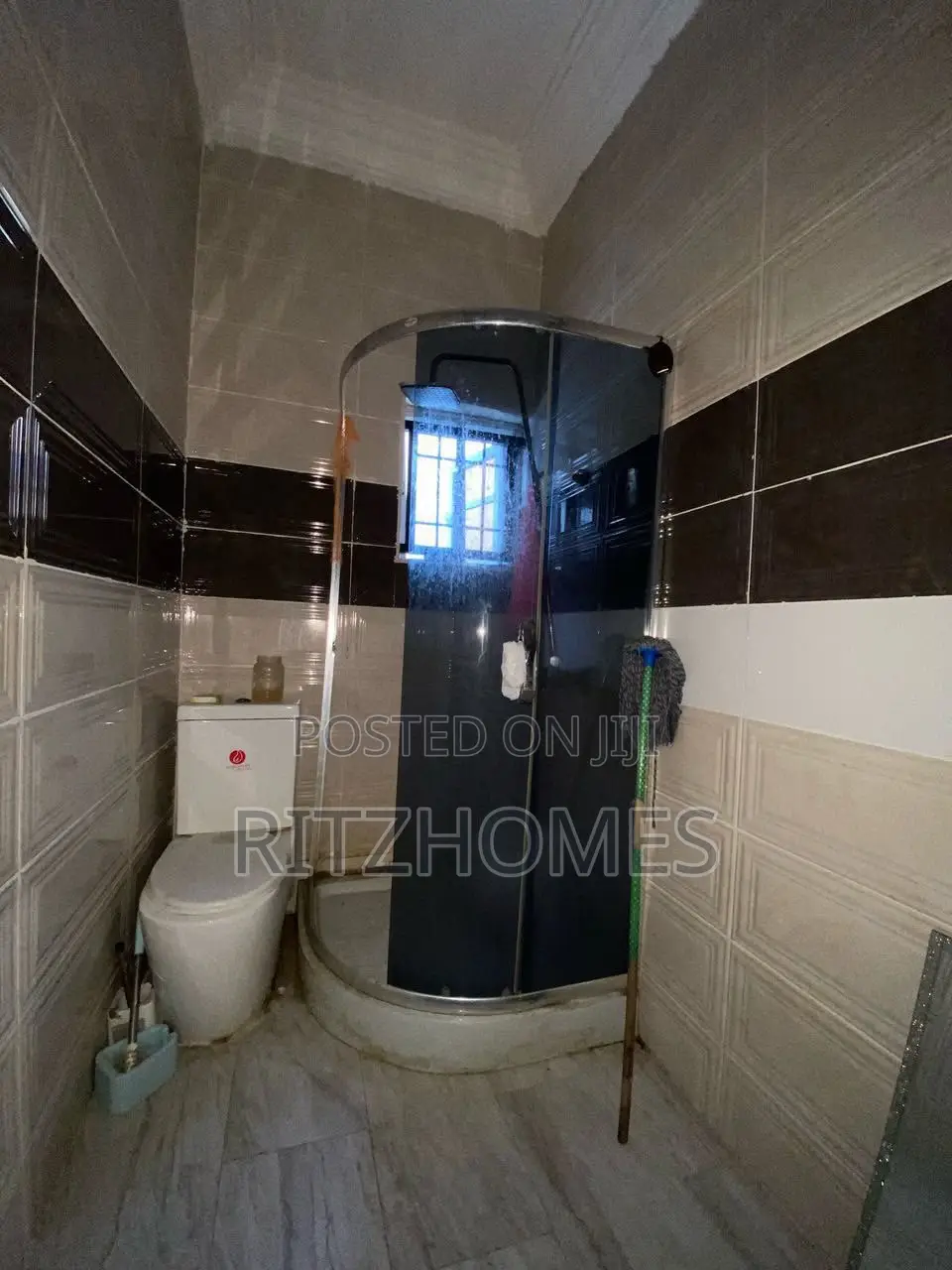 1bdrm Apartment in Chevron for rent