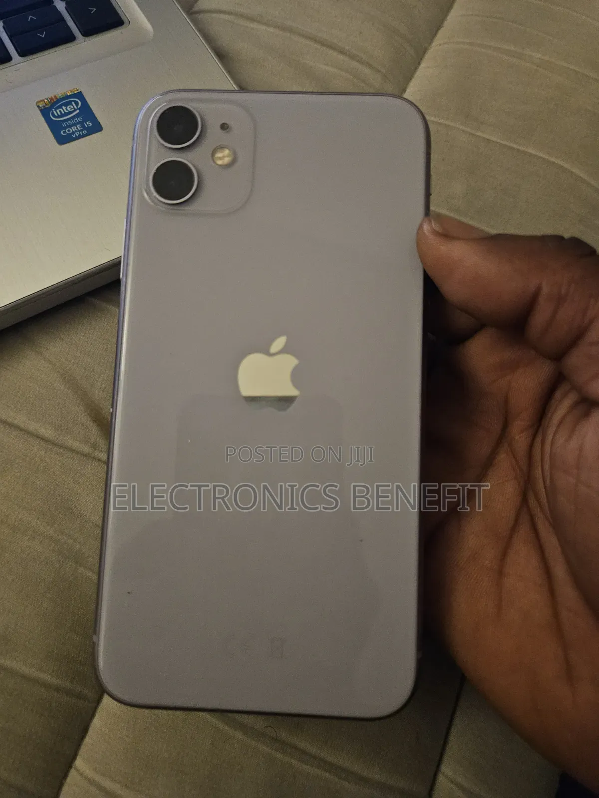 Apple iPhone 11 64 GB Purple