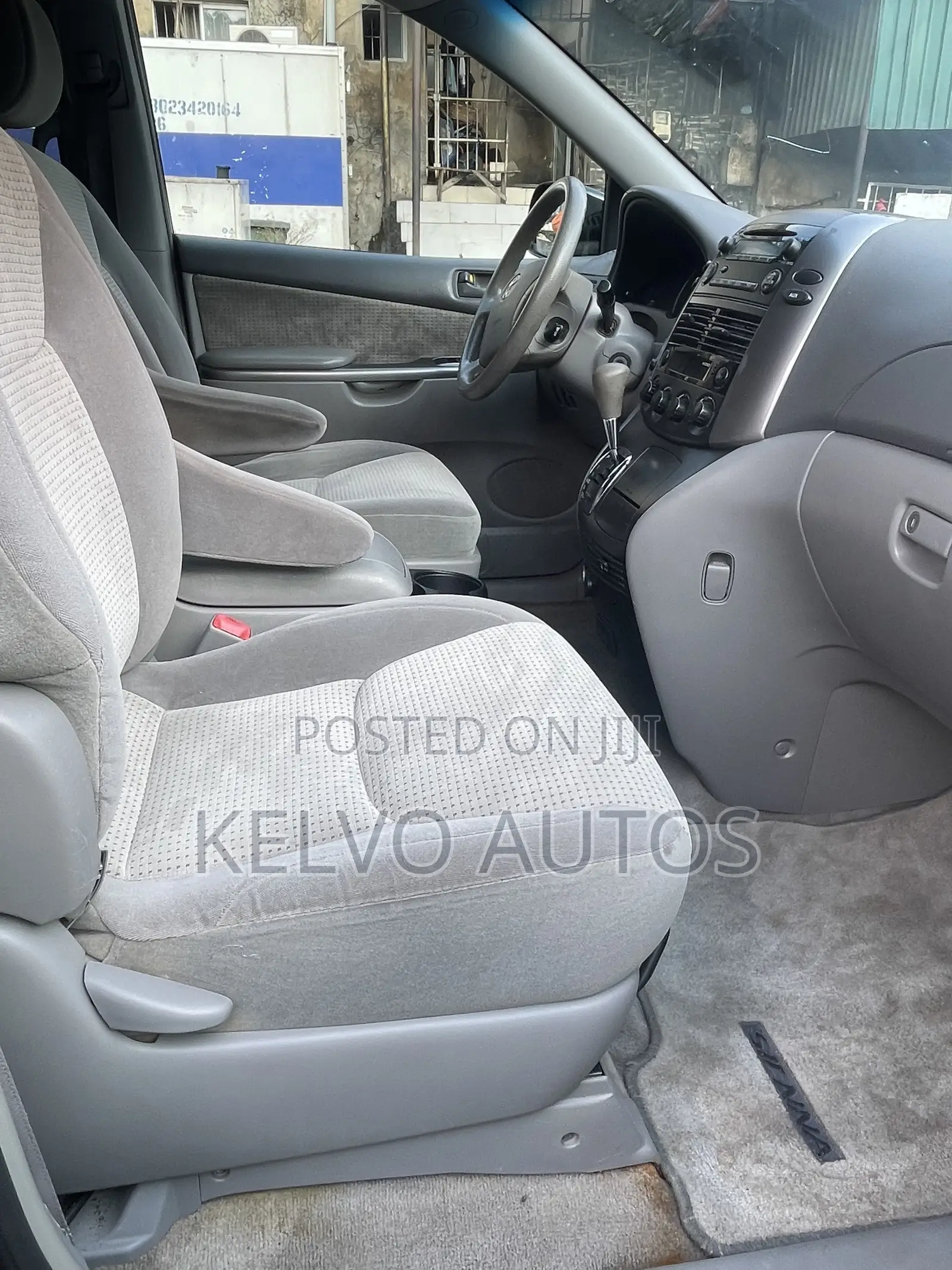 Toyota Sienna 2008 Black