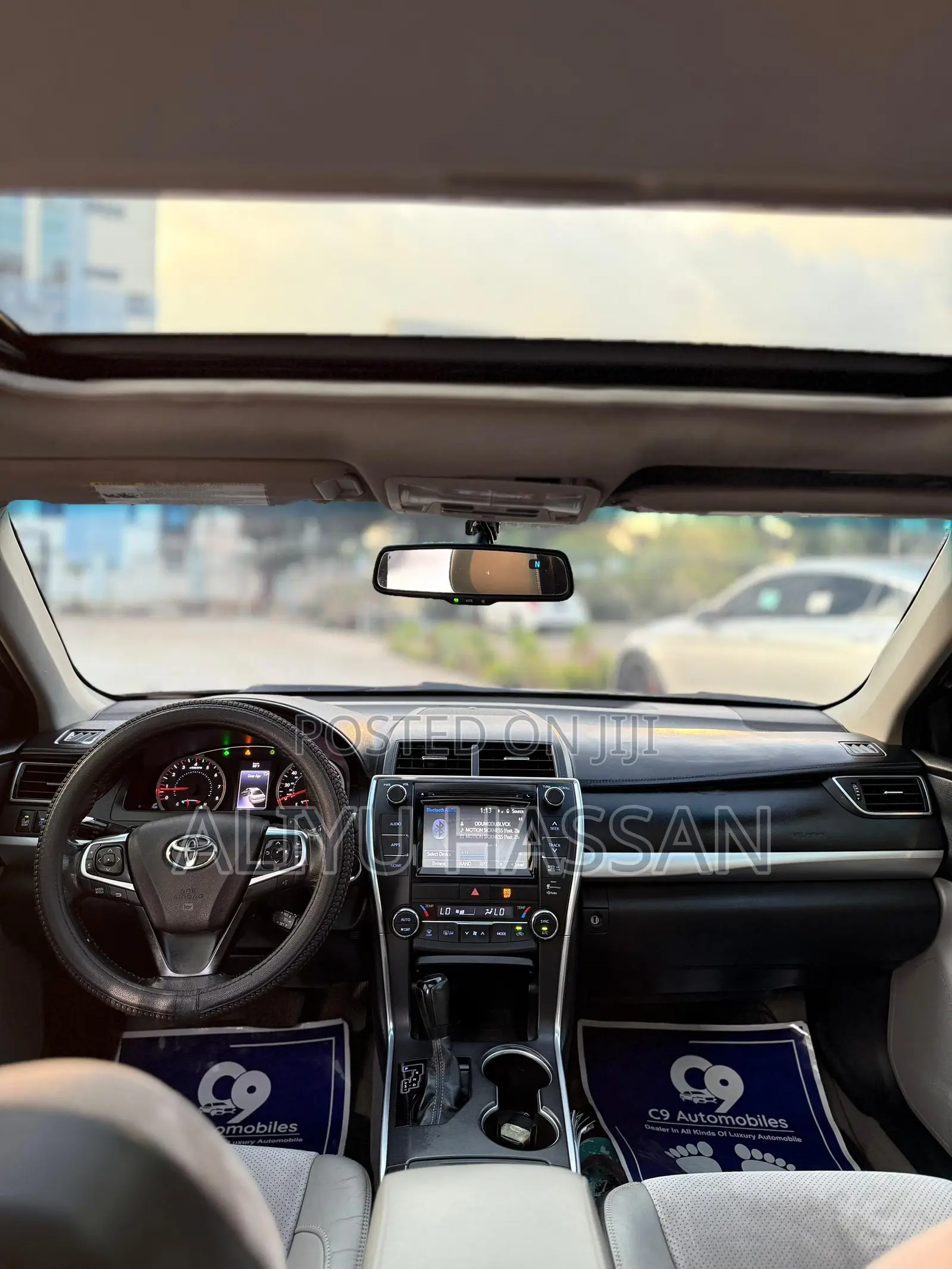 Toyota Camry 2015 Silver