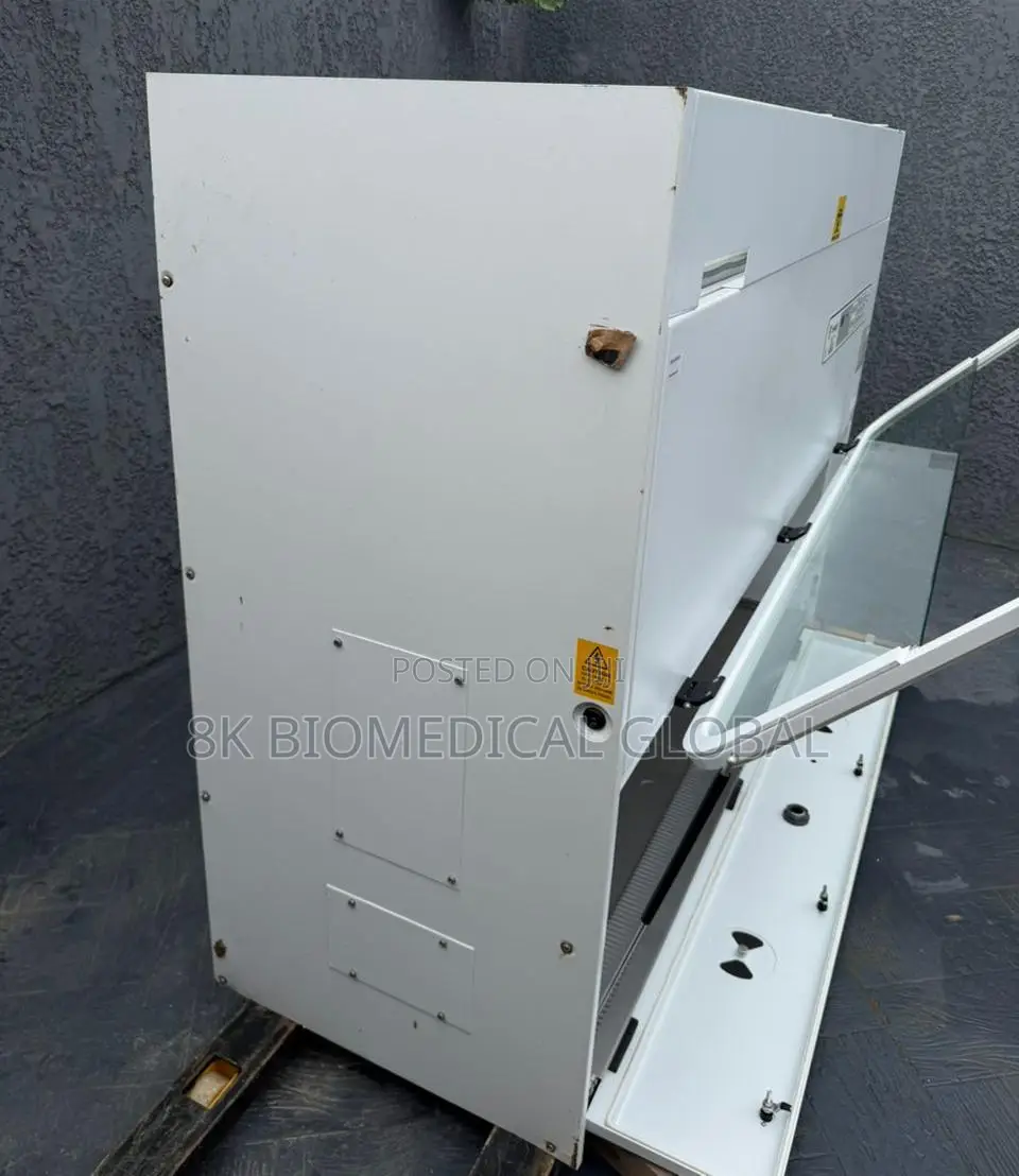 Ermair Class Ii Biological Safety Cabinet (Biosafety Cabinet) Uk Used