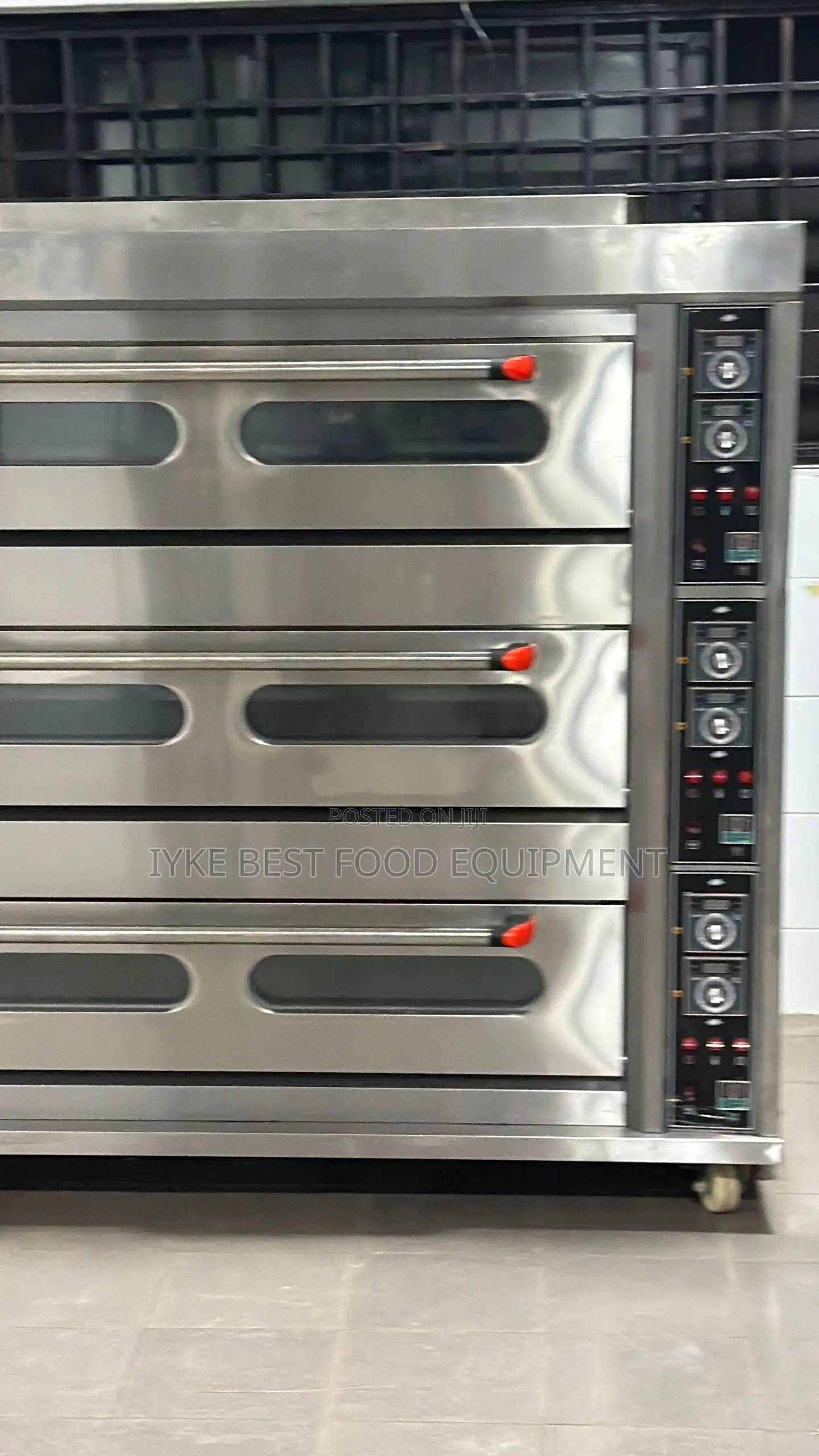 3 Deck 9 Trays Gas Oven