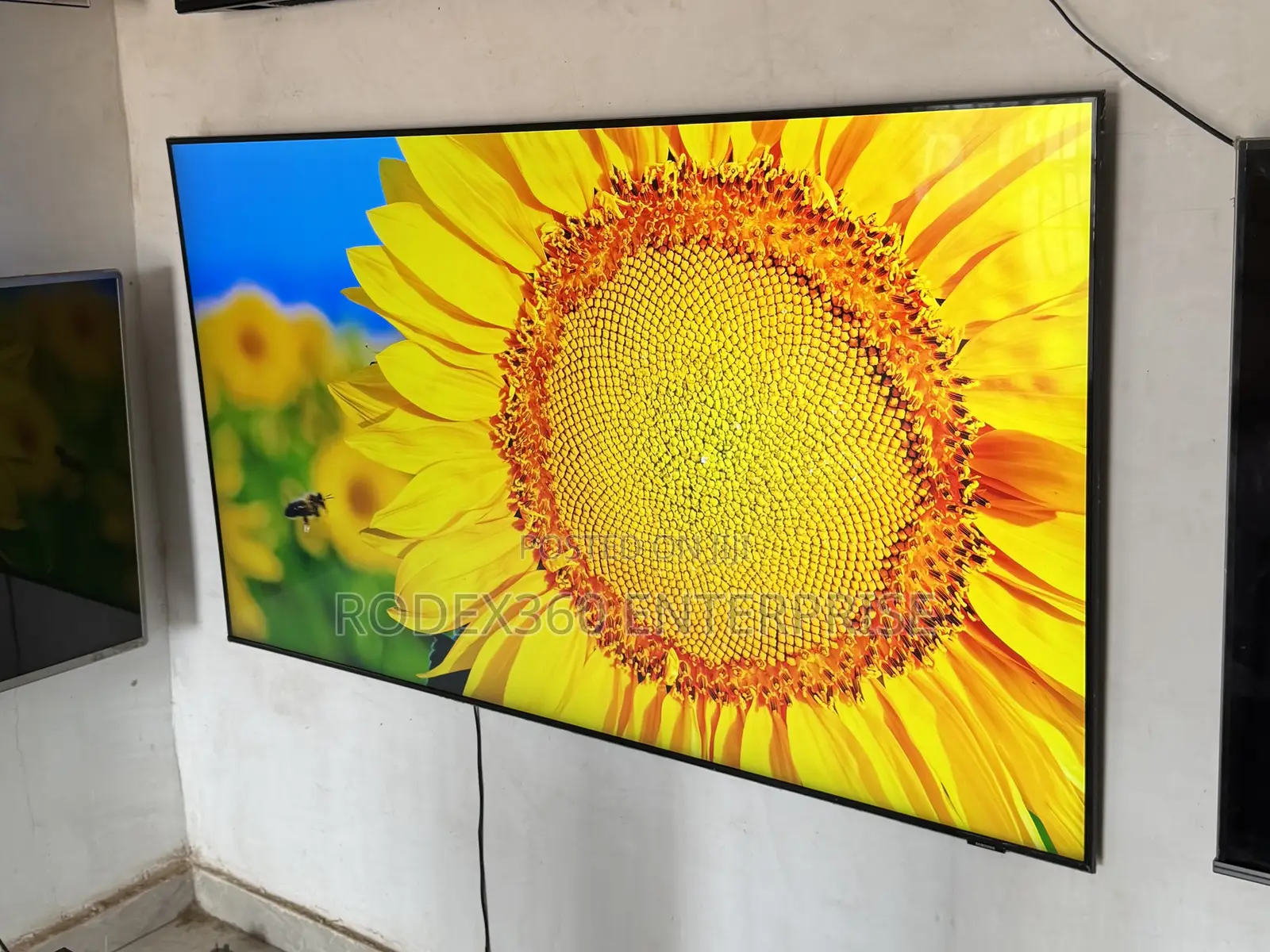 65 Inch UK Used Samsung Smart TV for Sale