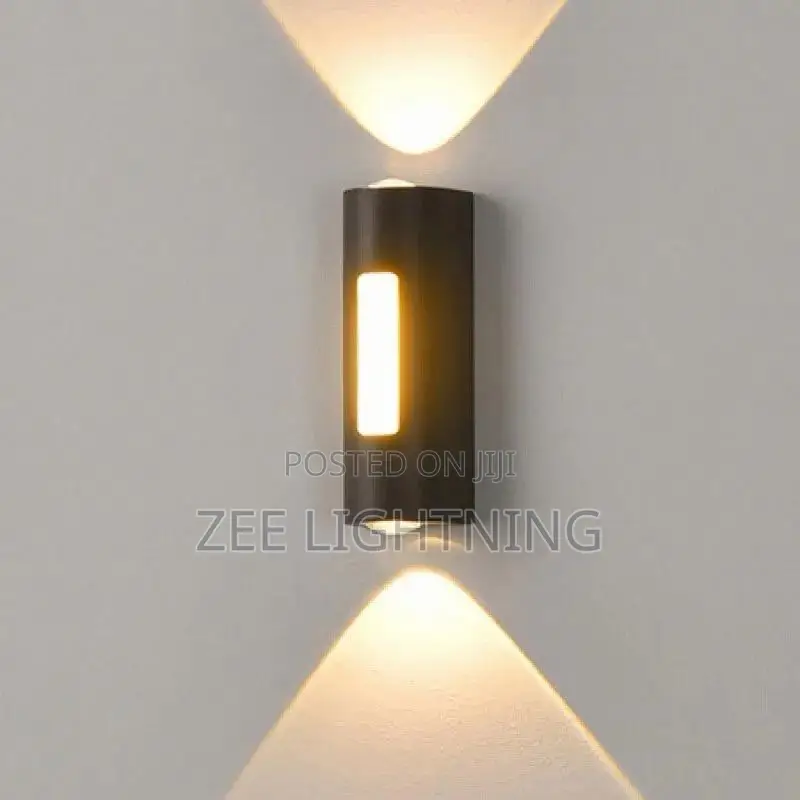 Led Outdoor Wall Bracket With Reflective Light Up and Down