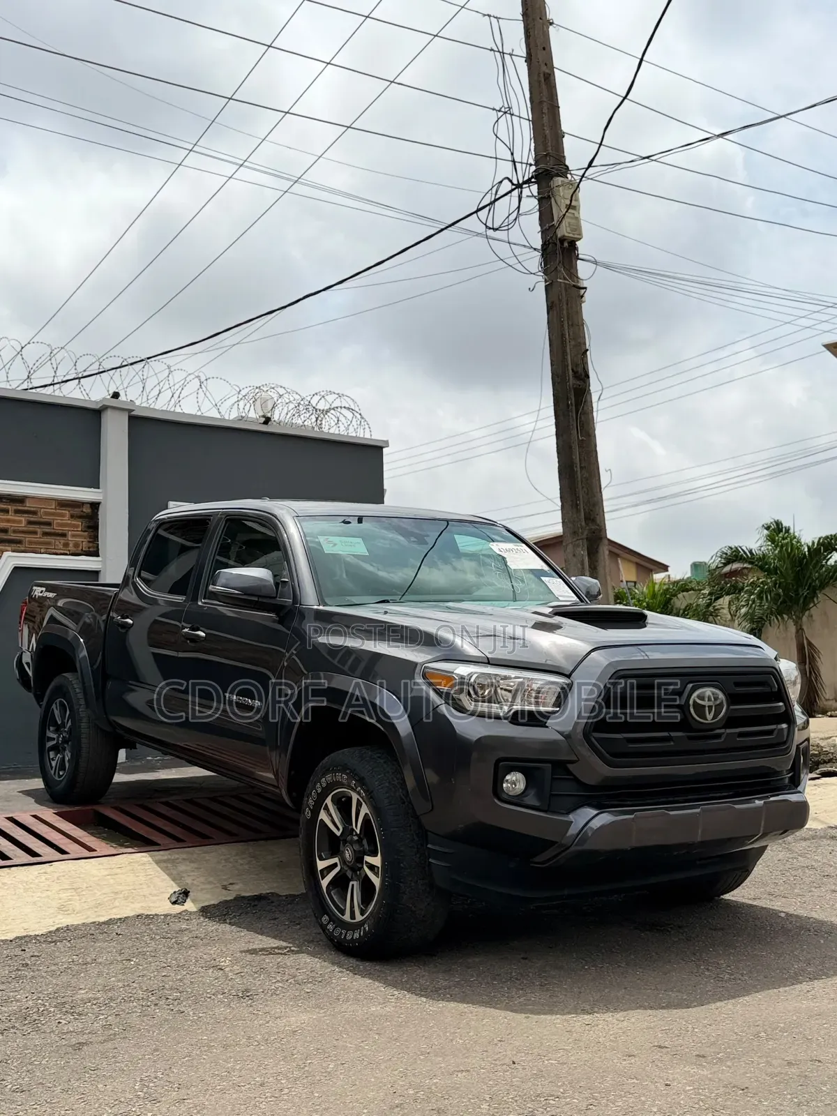 Toyota Tacoma 2019 Black