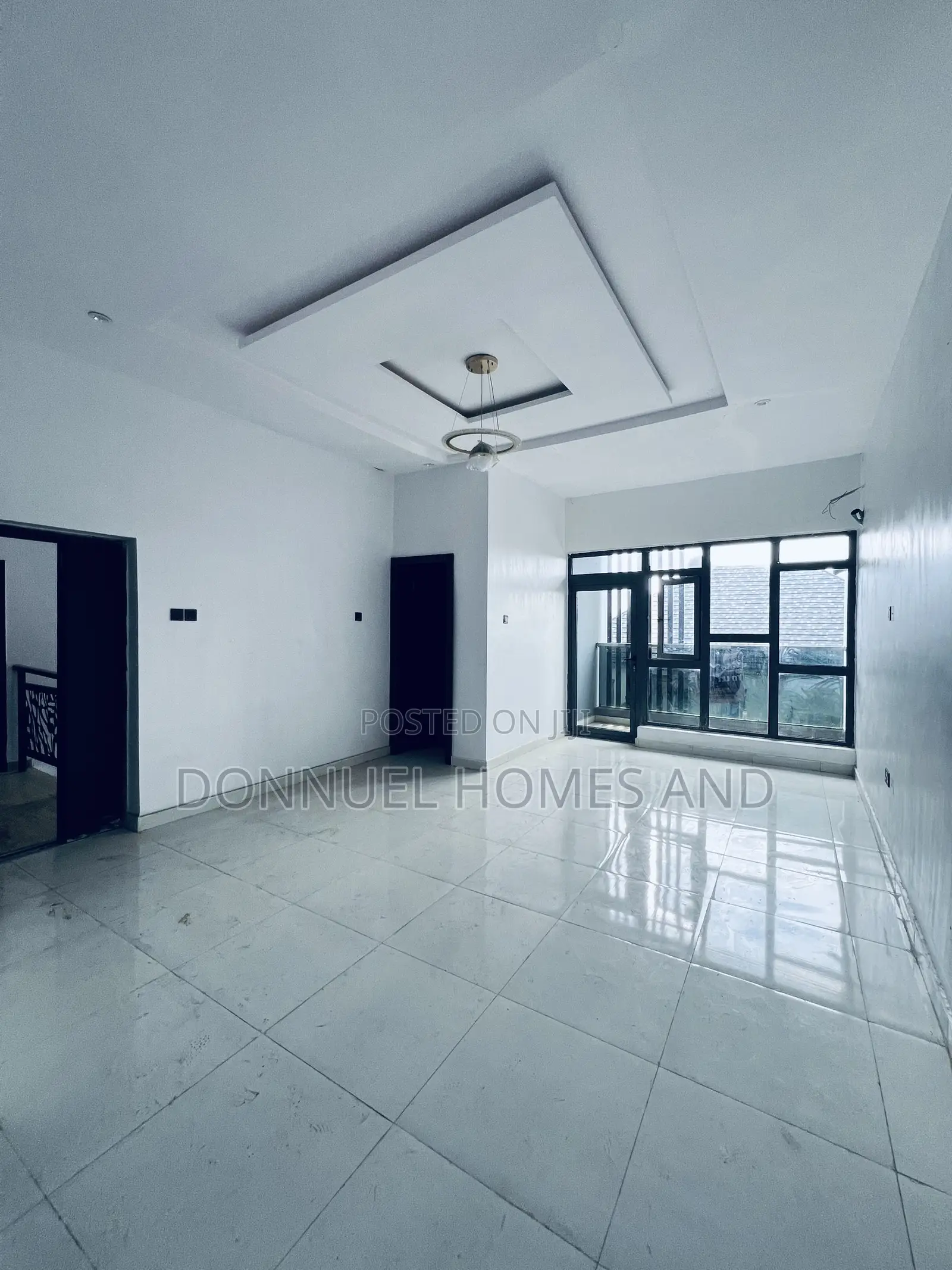 2bdrm Block of Flats in Lekki Expressway for rent