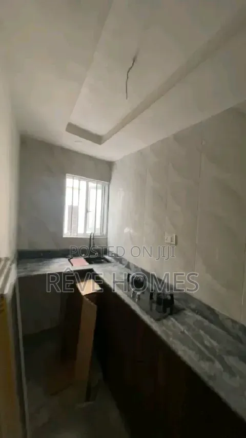 2bdrm Block of Flats in Shomolu / Shomolu for rent