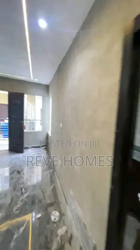 2bdrm Block of Flats in Shomolu / Shomolu for rent