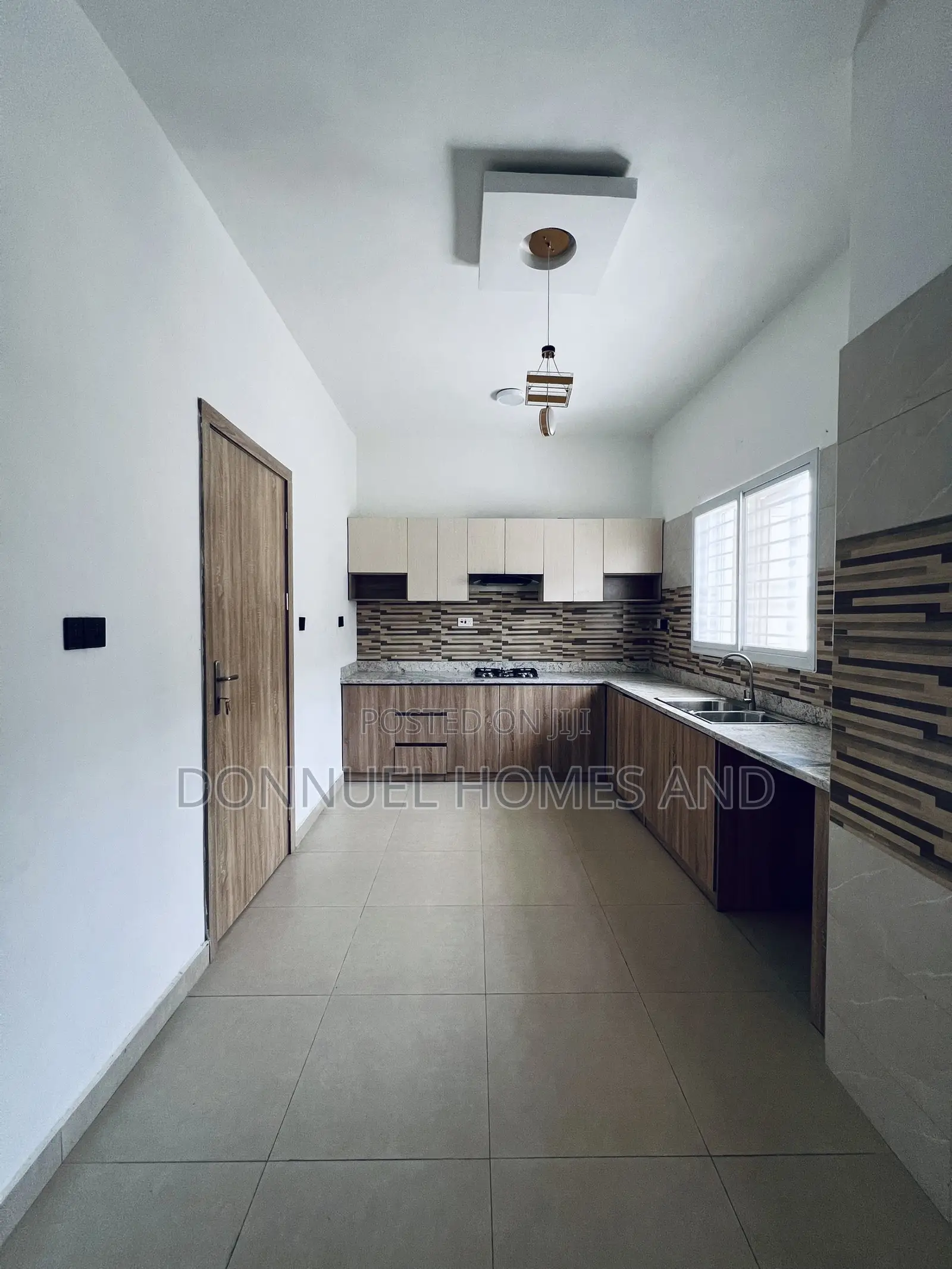 2bdrm Townhouse / Terrace in Ilaje for rent