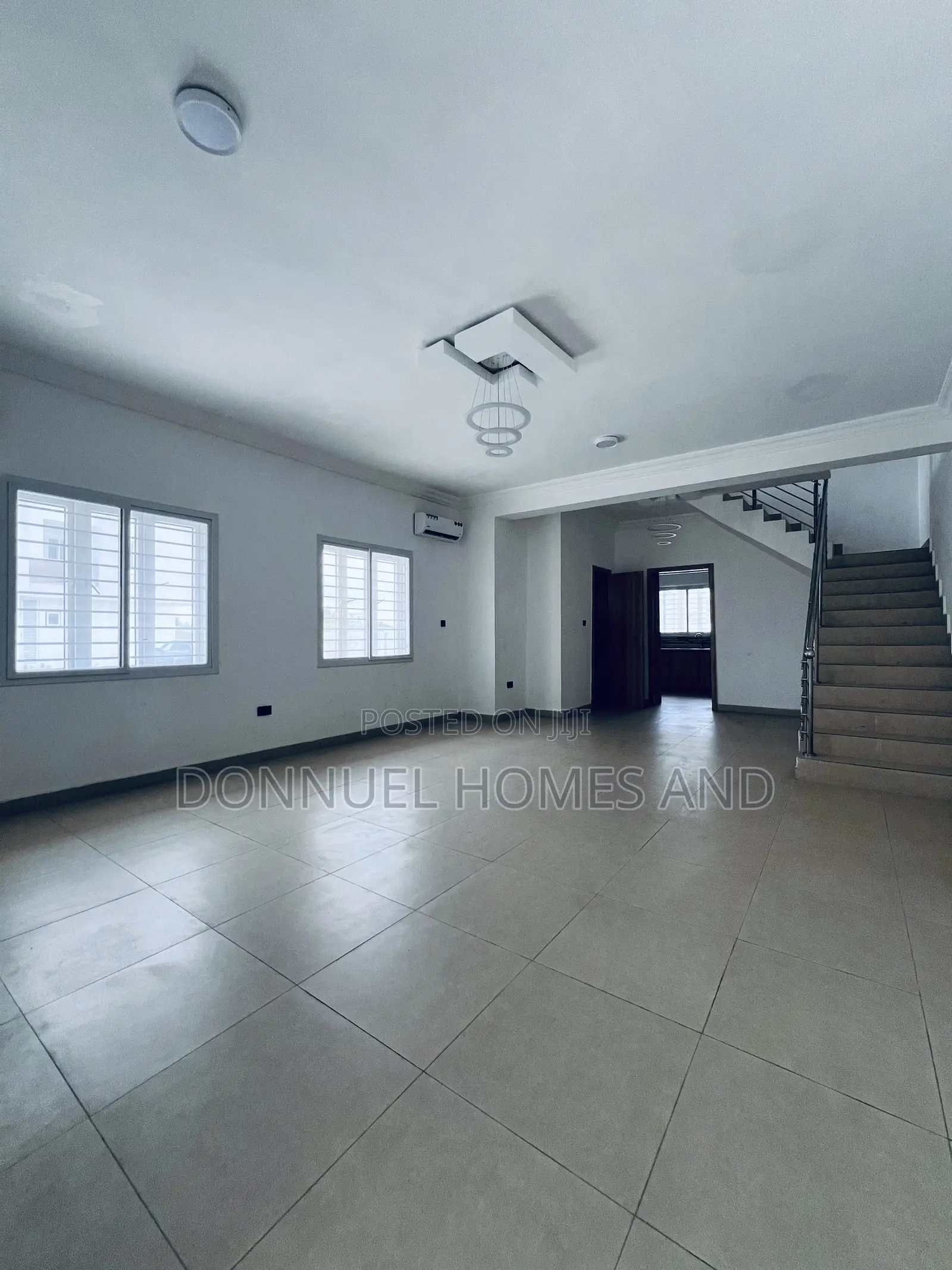 2bdrm Townhouse / Terrace in Ilaje for rent