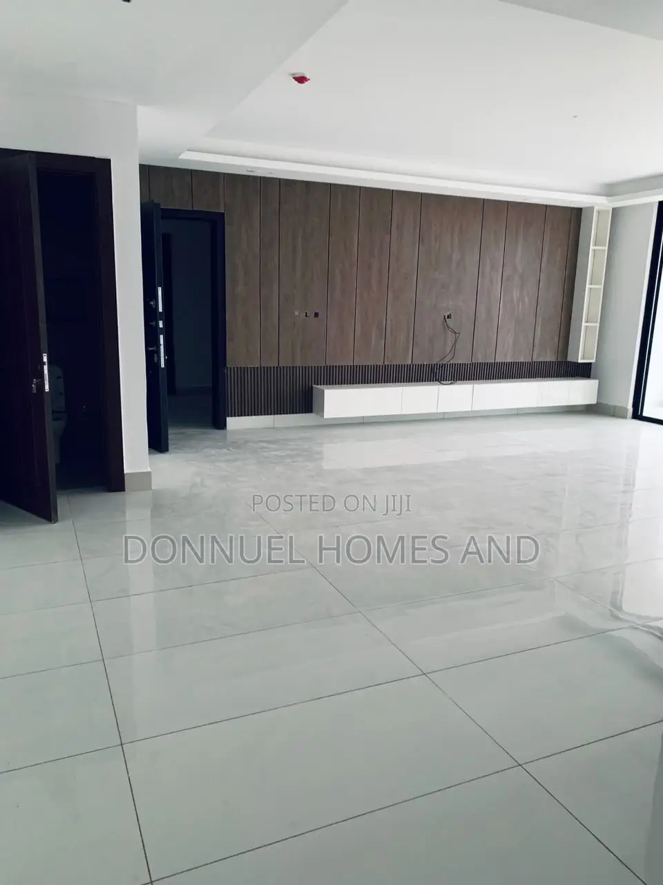 2bdrm Block of Flats in Ikate for sale