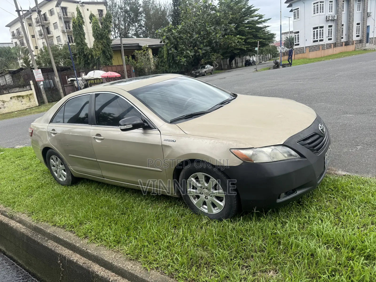 Toyota Camry Hybrid 2009 Gold
