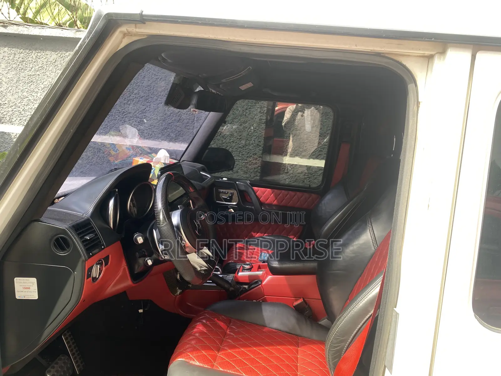 Mercedes-Benz G-Class G63 AMG 4dr SUV 4WD (5.5L 8cyl Turbo 7A) 2015