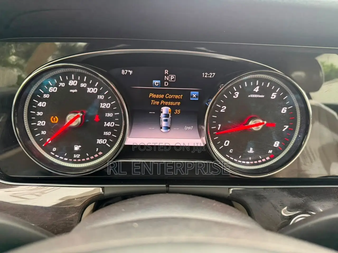 Mercedes-Benz E300 2018 Red