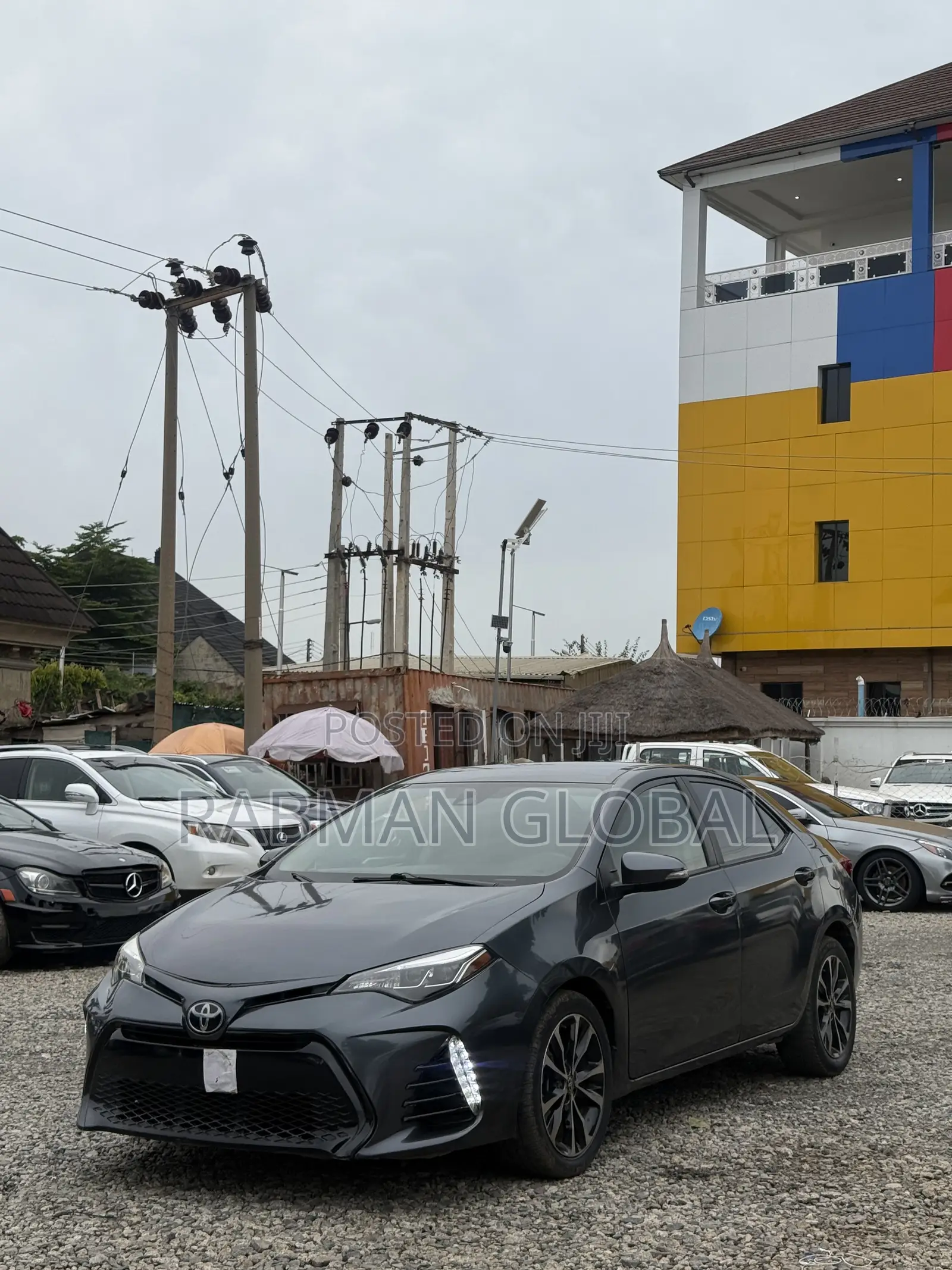 Toyota Corolla SE 4dr Sedan (1.8L 4cyl CVT) 2017 Gray