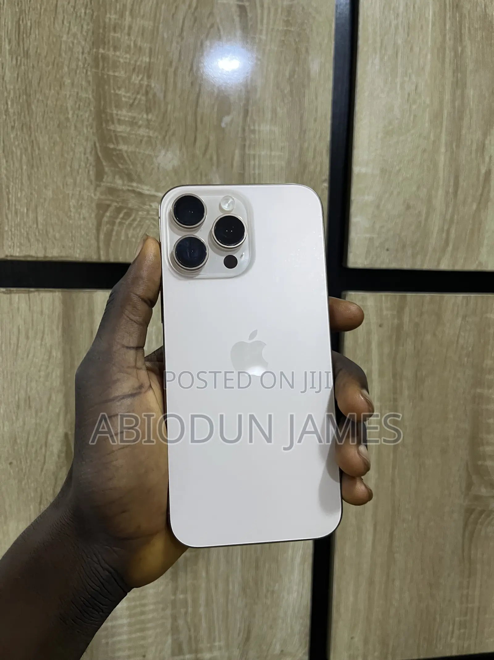 Apple iPhone 16 Pro Max 256 GB Gold