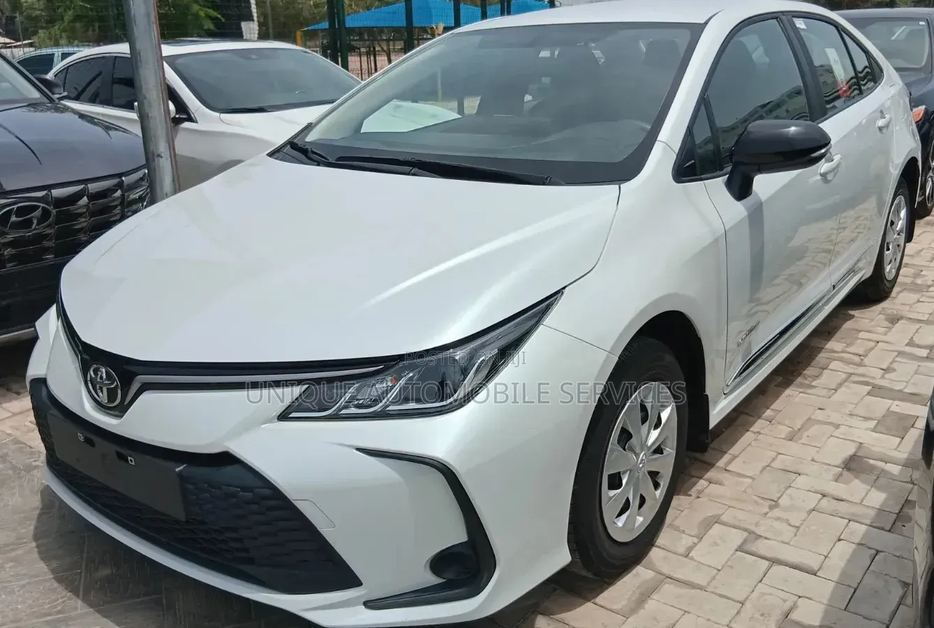 New Toyota Corolla LE 2024 White