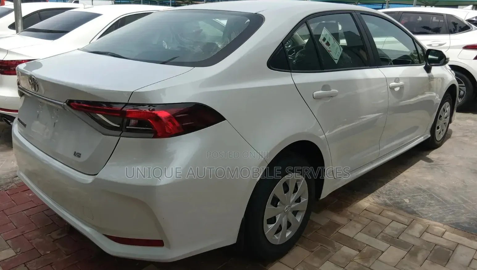 New Toyota Corolla LE 2024 White
