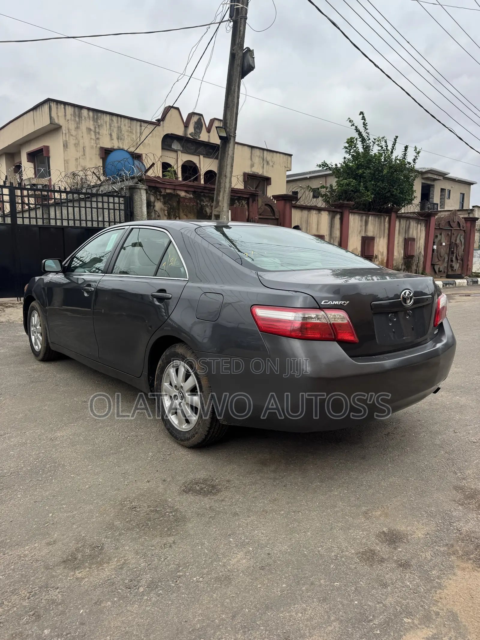 Toyota Camry LE 4dr Sedan (2.4L 4cyl 5A) 2008 Gray