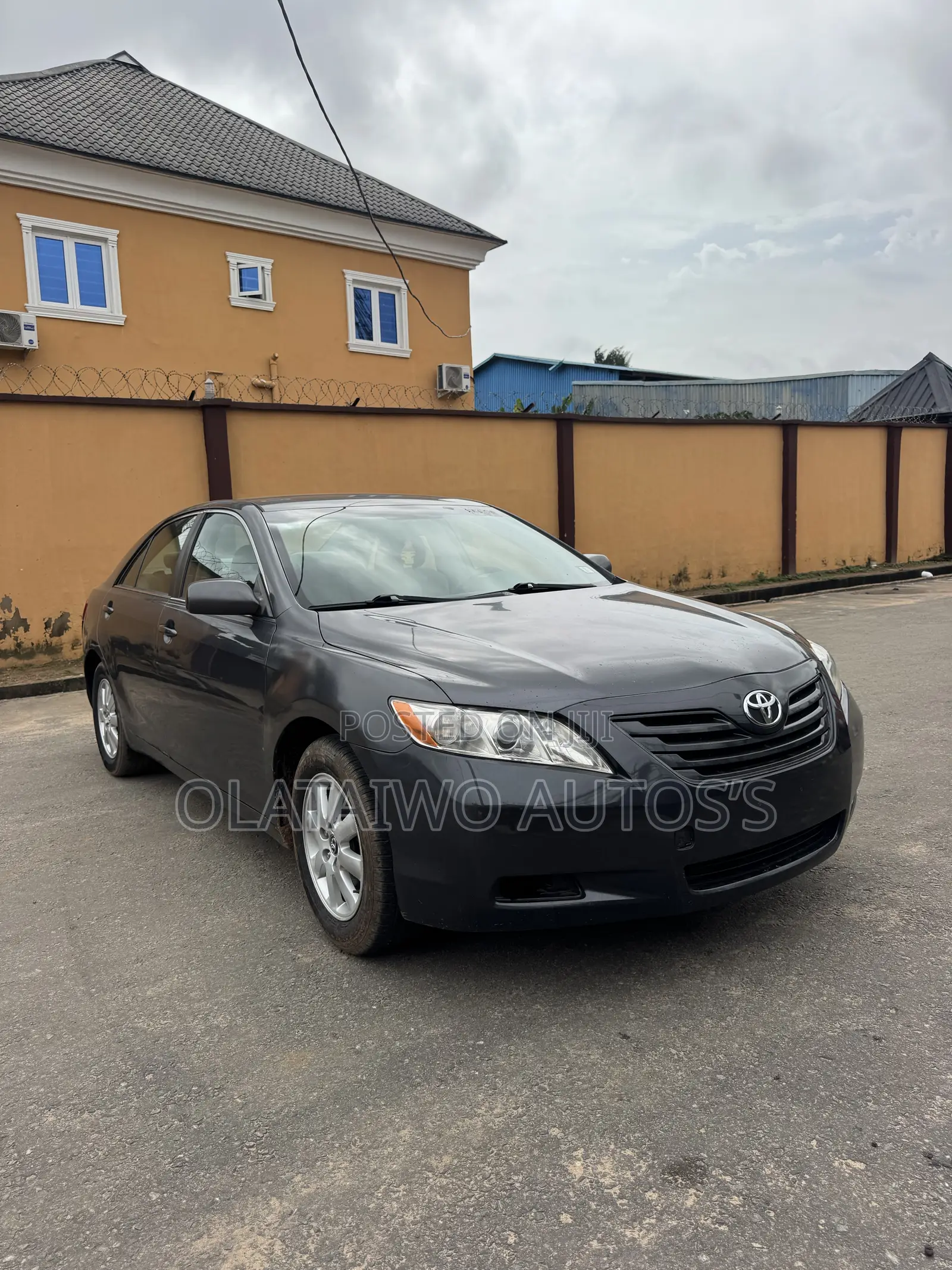 Toyota Camry LE 4dr Sedan (2.4L 4cyl 5A) 2008 Gray