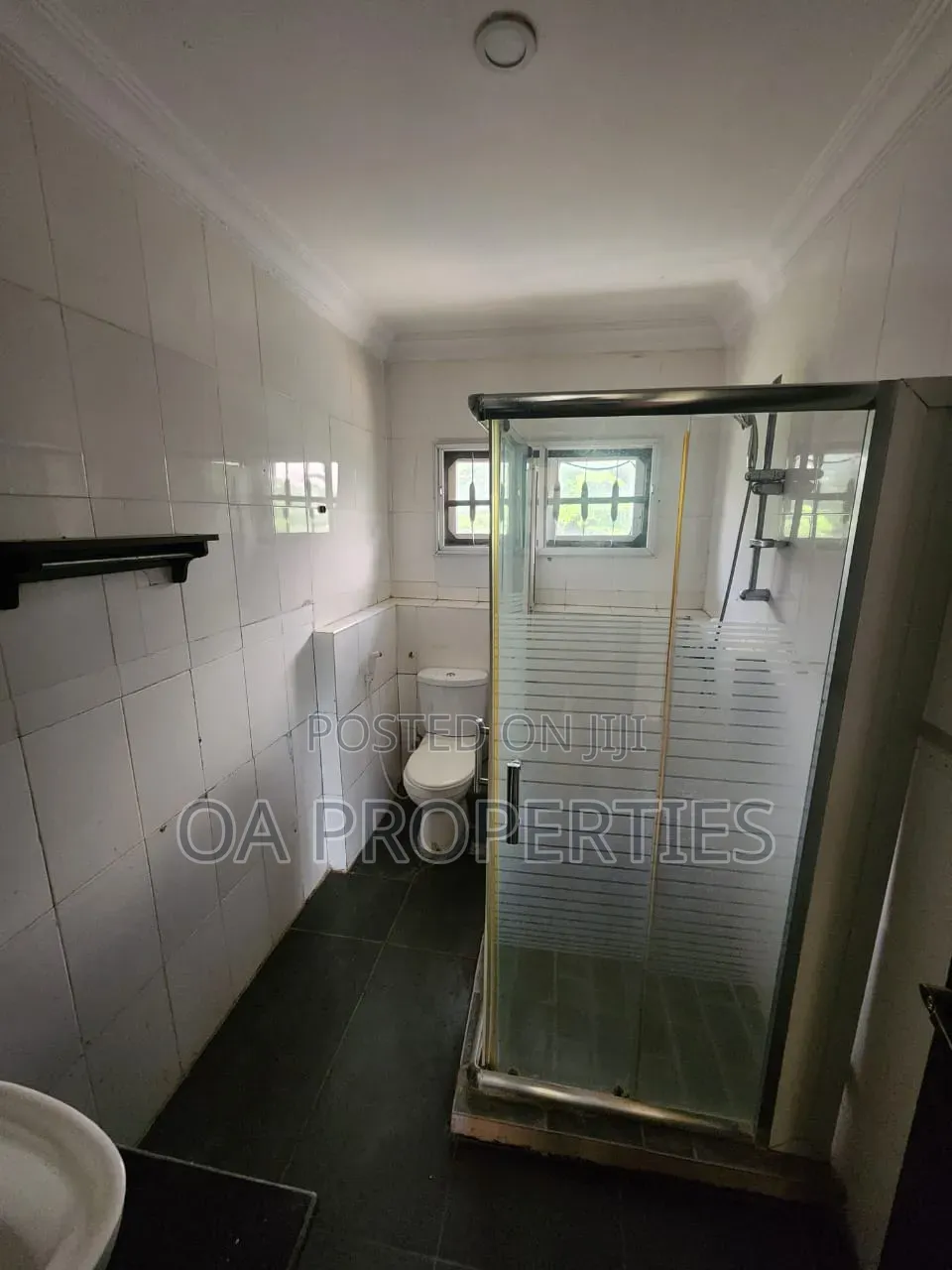 3bdrm Duplex in Onireke Jericho Gra, Ibadan for rent