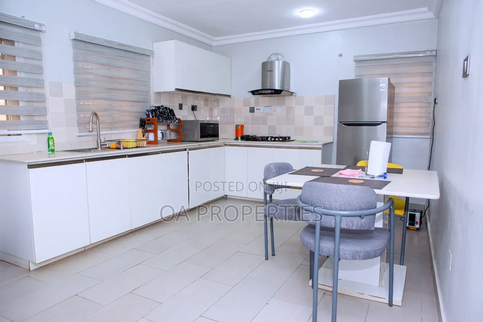 Hotel 4sale- Fully Furnished 4units of 3bdrm Flats for Sale in Ibadan
