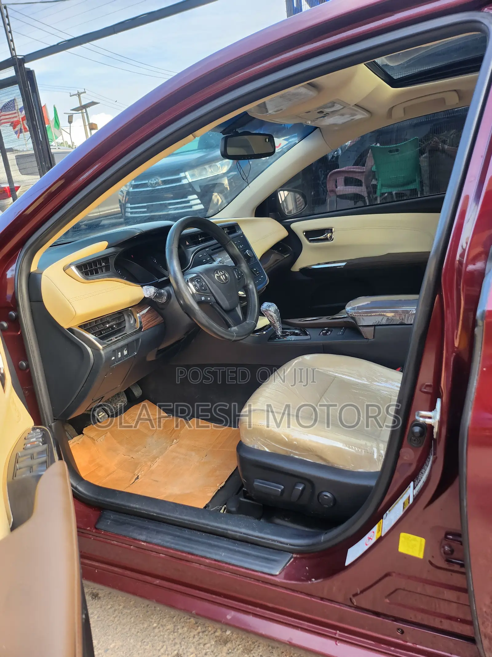 Toyota Avalon XLE Touring 4dr Sedan (3.5L 6cyl 6A) 2015 Burgundy