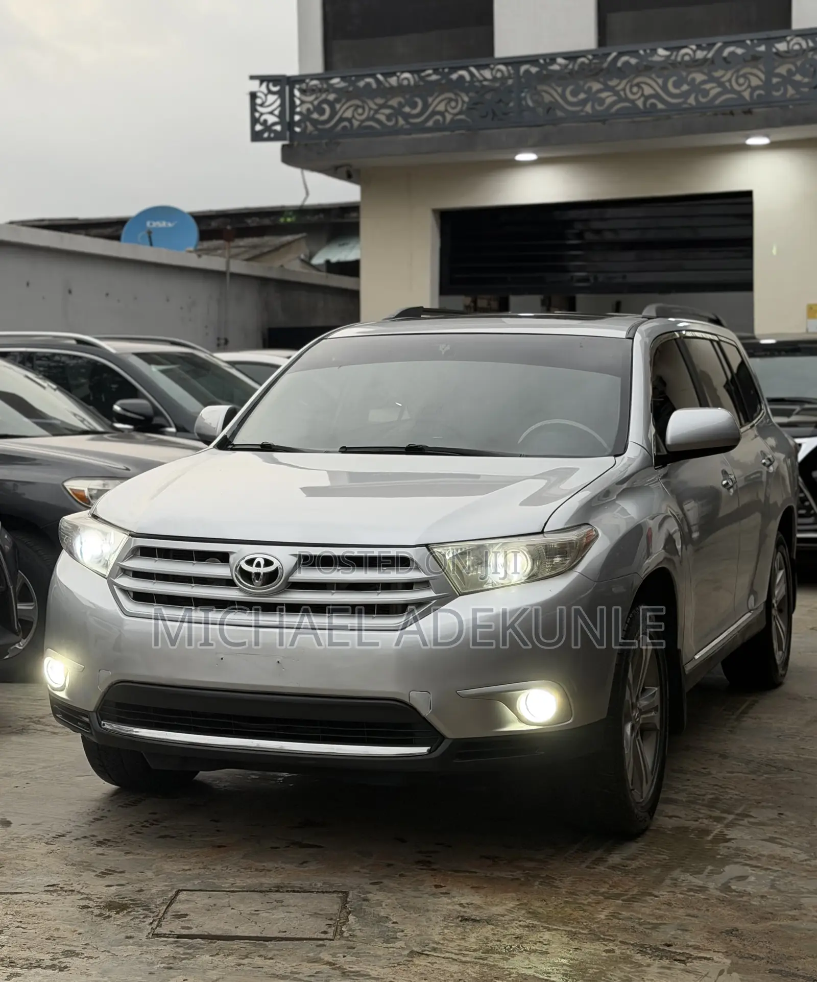 Toyota Highlander 2010 Silver