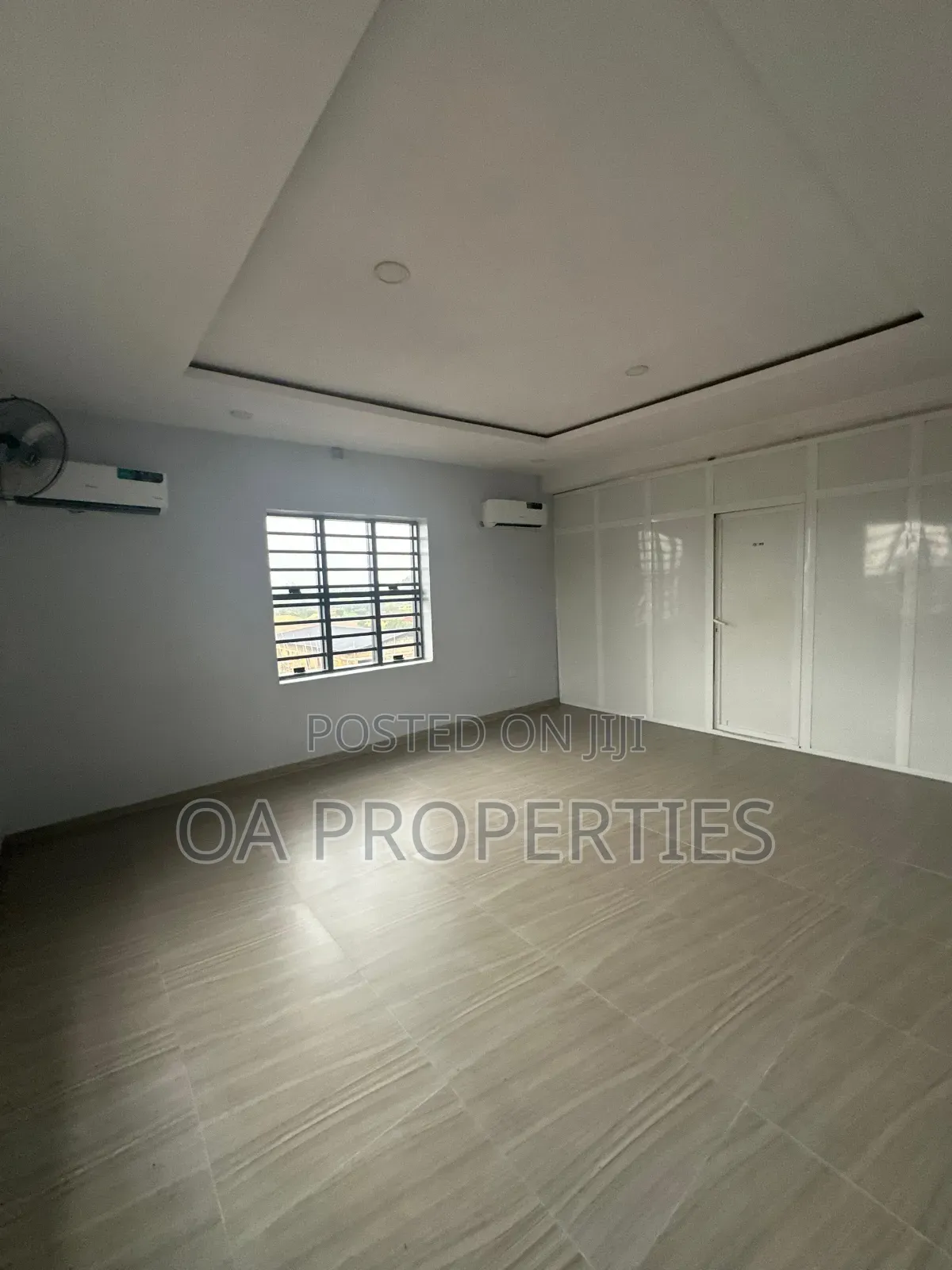 3bedrooms Office Space for a Corporate Office to Let at Mokola, Ibadan.