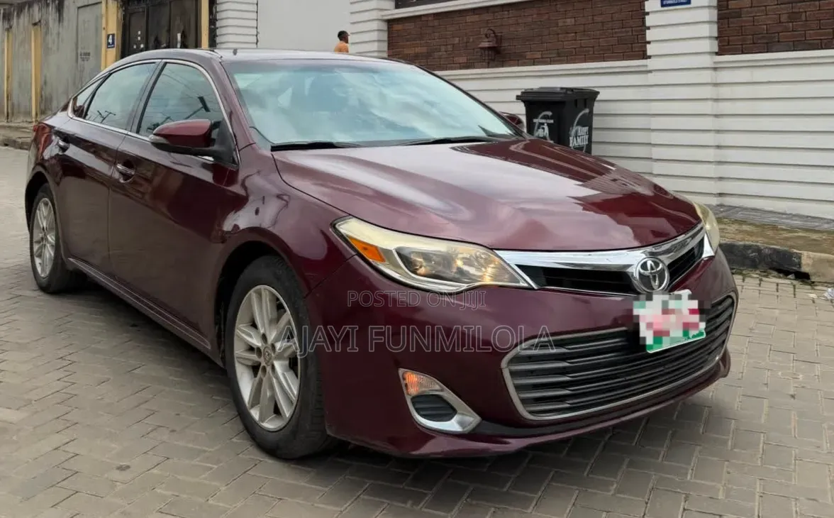 Toyota Avalon 2014 Red