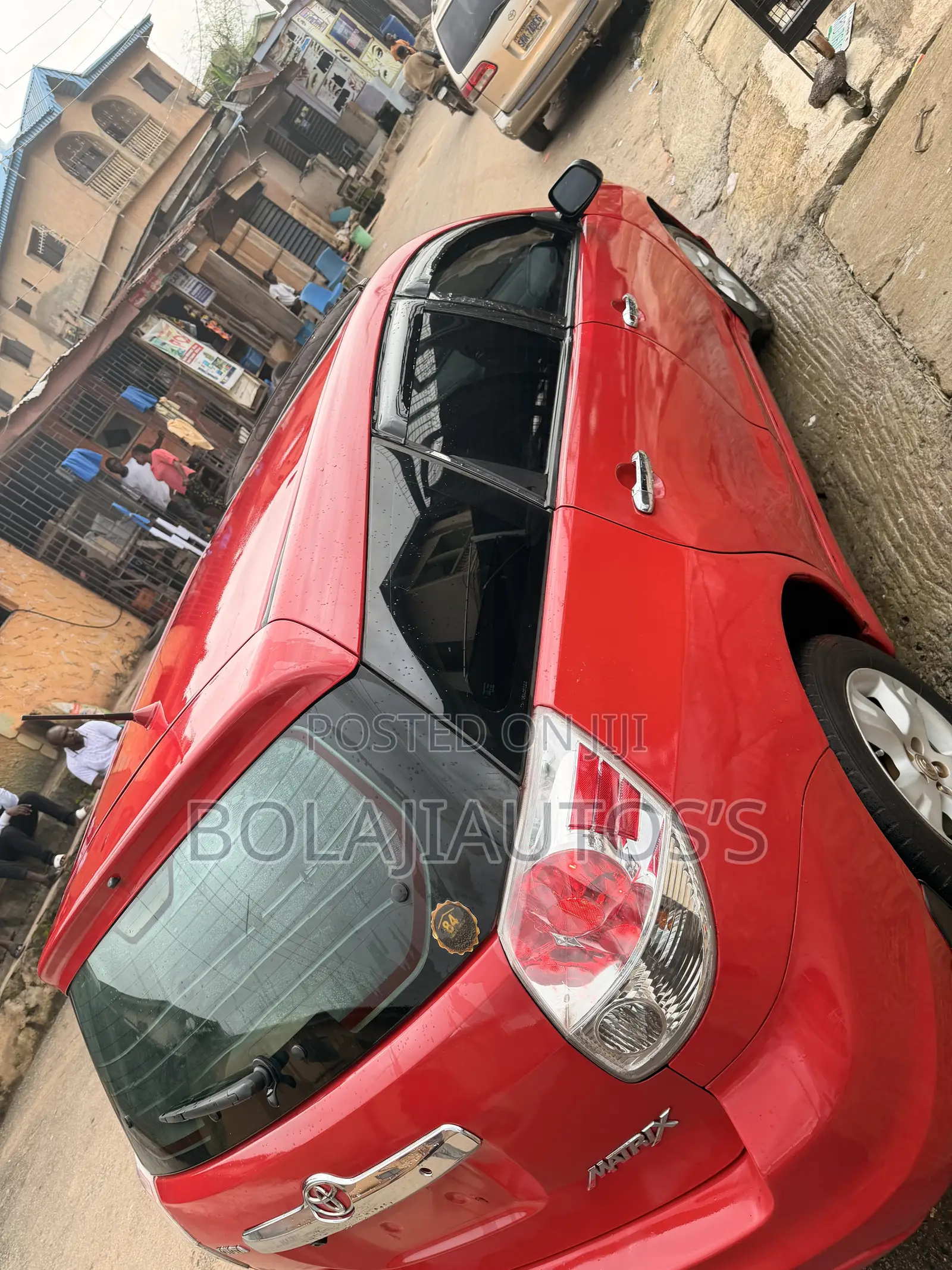 Toyota Matrix XR Hatchback FWD (1.8L 4cyl 4A) 2006 Red