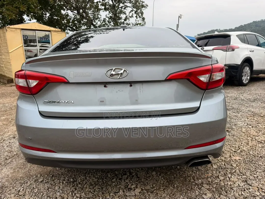 Hyundai Sonata 2015 Silver