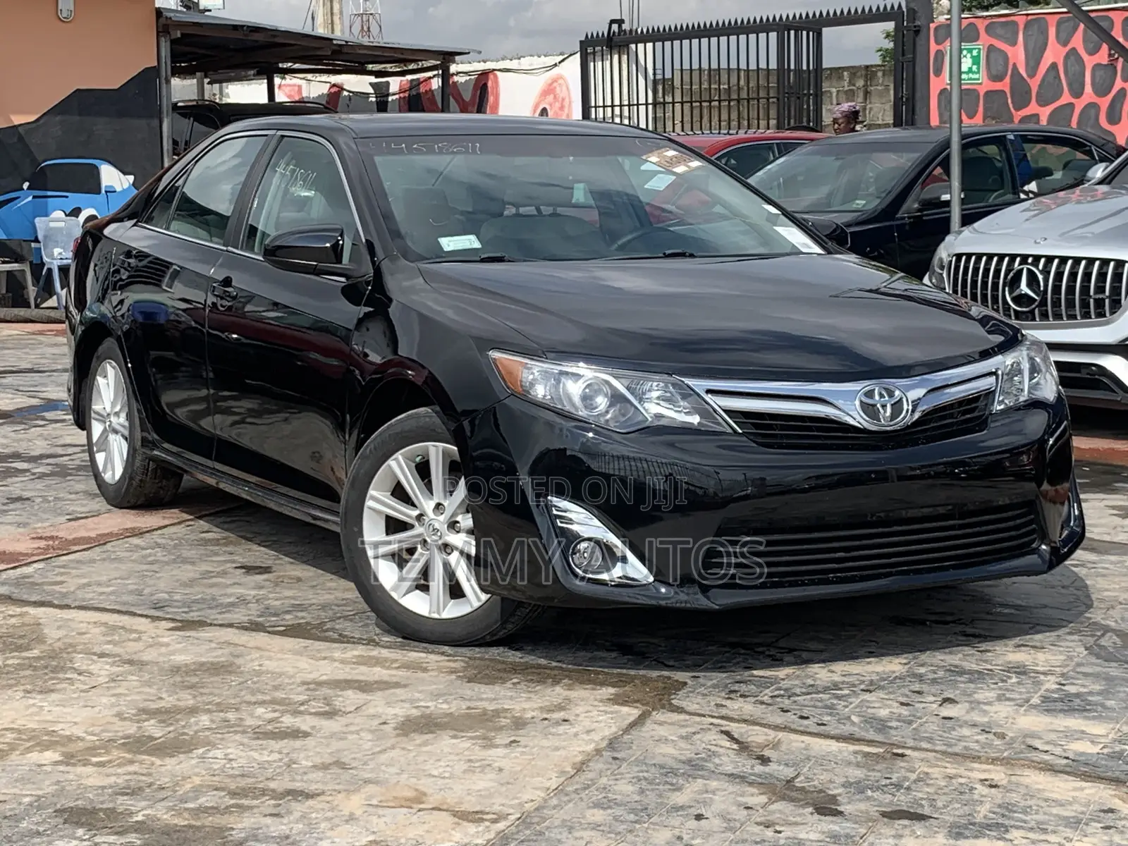 Toyota Camry XLE 4dr Sedan (3.5L 6cyl 6A) 2014 Black