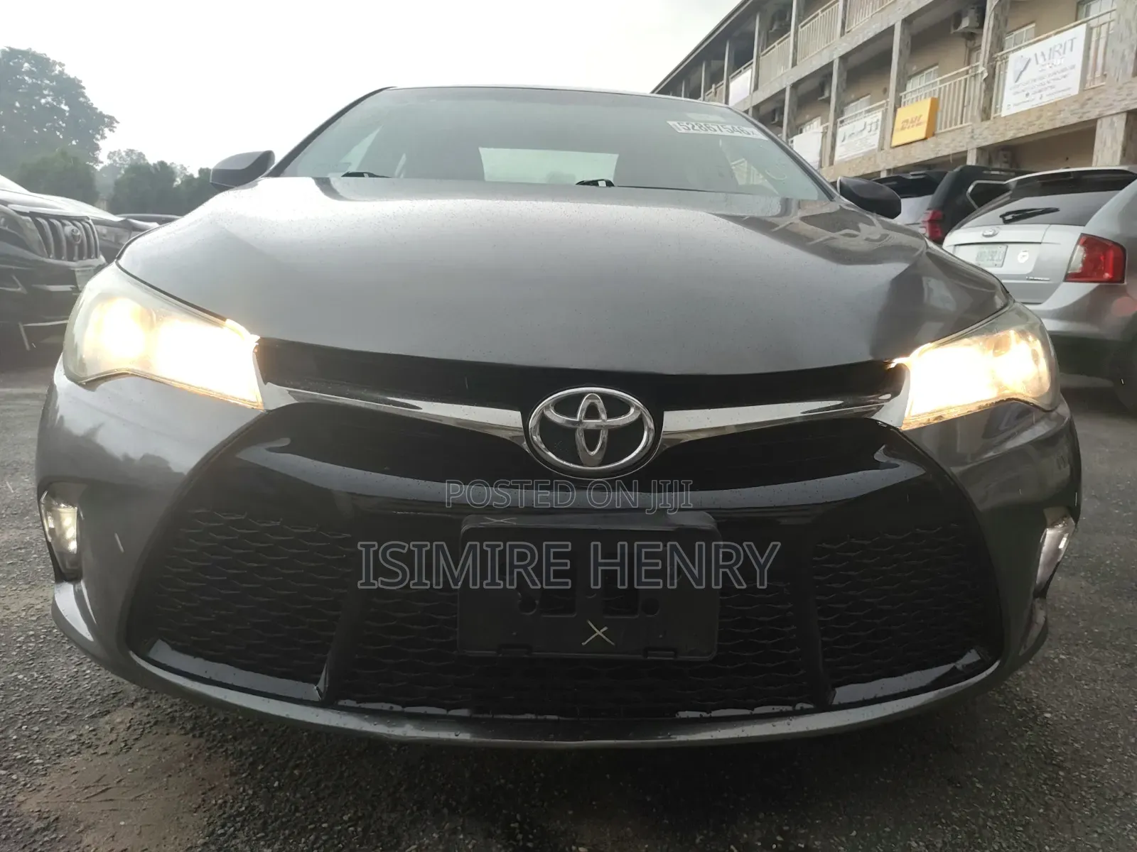 Toyota Camry XSE 4dr Sedan (2.5l 4cyl 6A) 2016 Gray