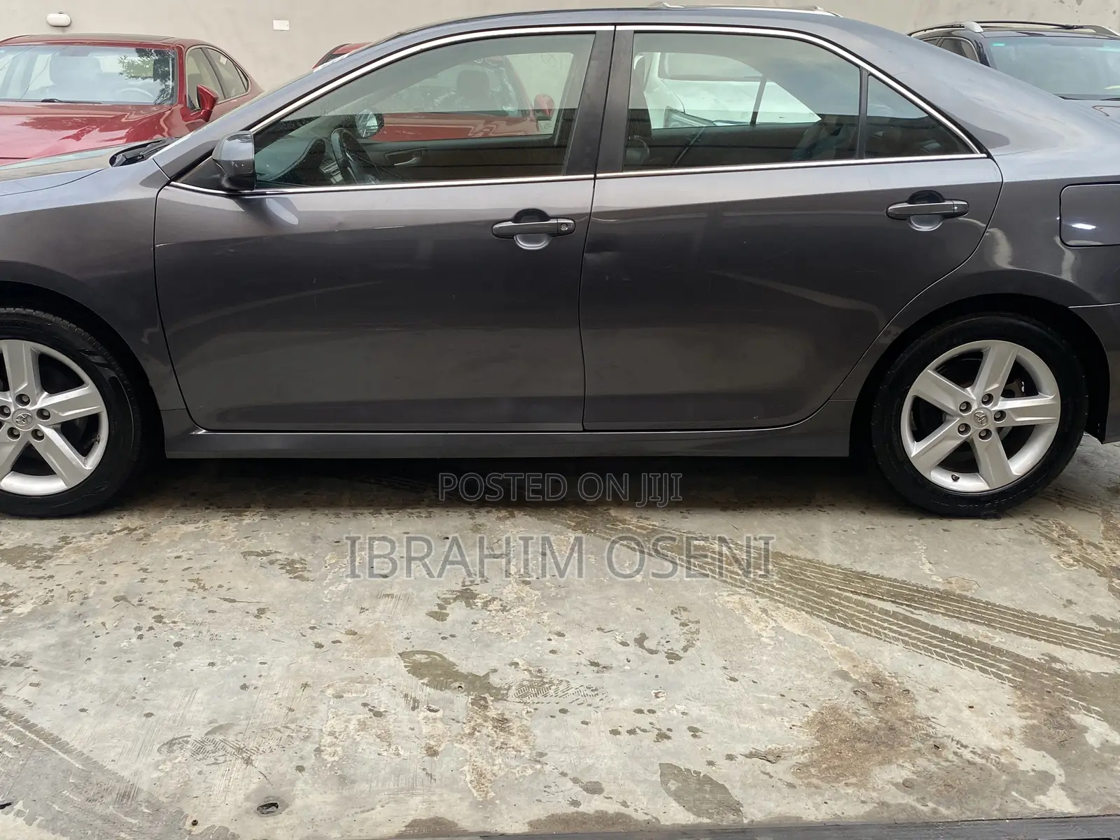 Toyota Camry SE Sport 4dr Sedan w/Prod. End 11/13 (2.5L 4cyl 6A) 2014