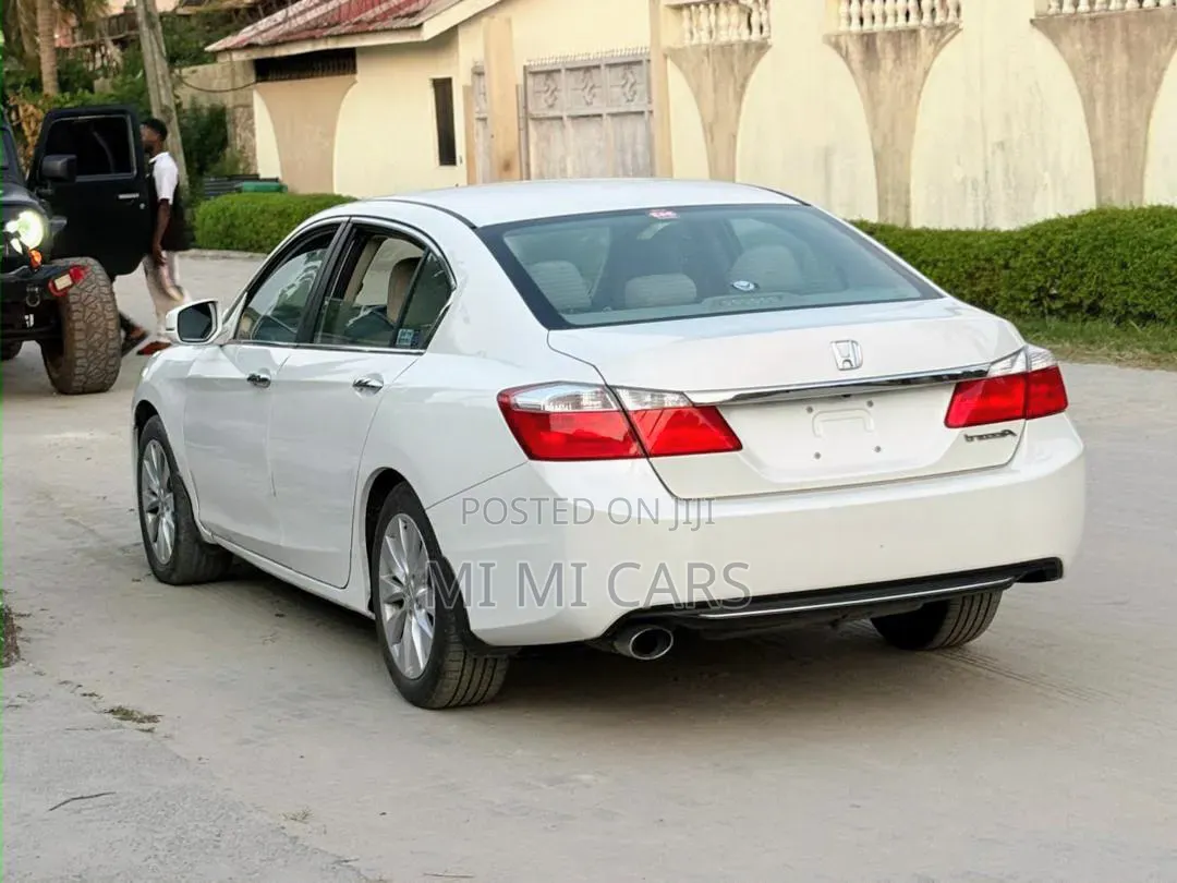 Honda Accord 2014 White