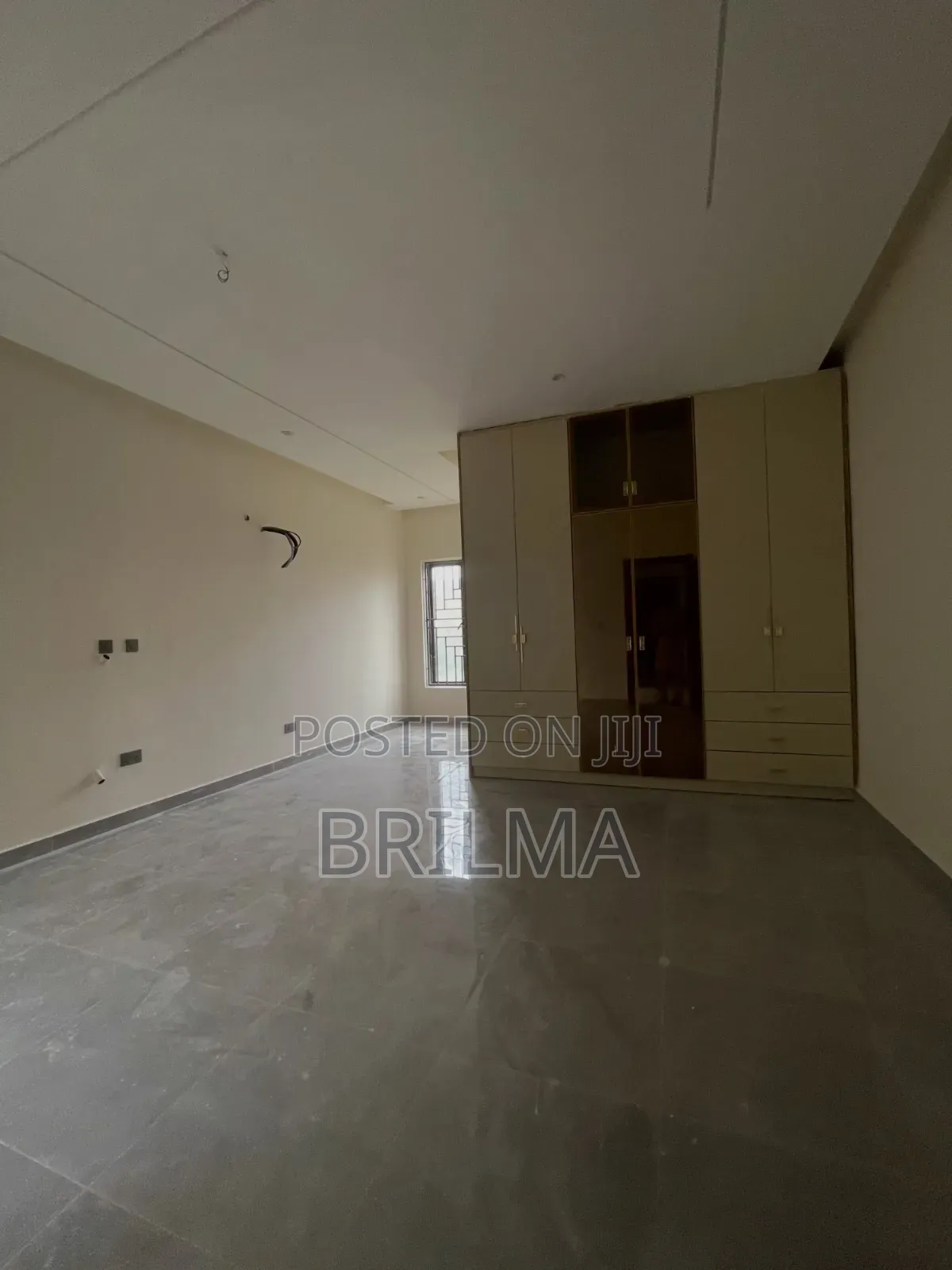 4bdrm Duplex in Galadimawa for sale