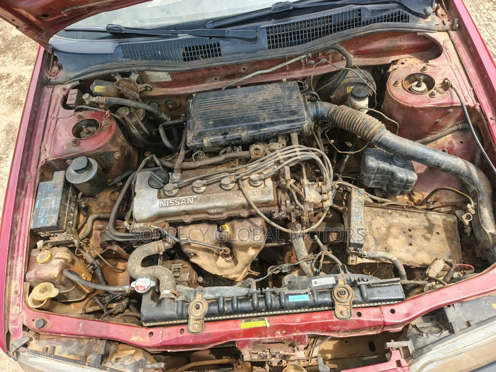 Nissan Primera 1999 Red