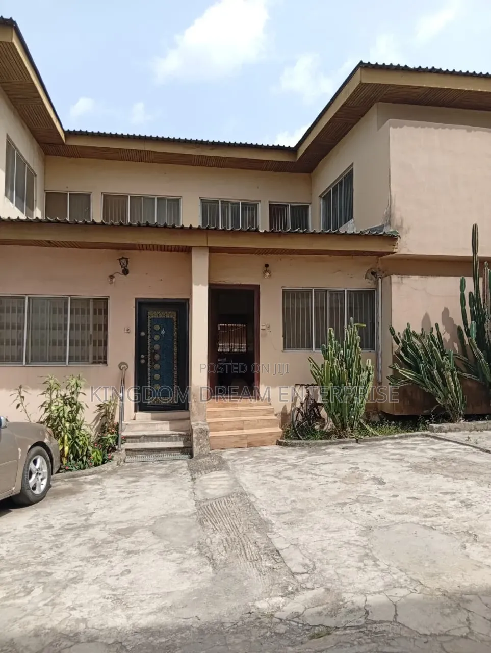 4bdrm Duplex in Allen Avenue Ikeja for rent