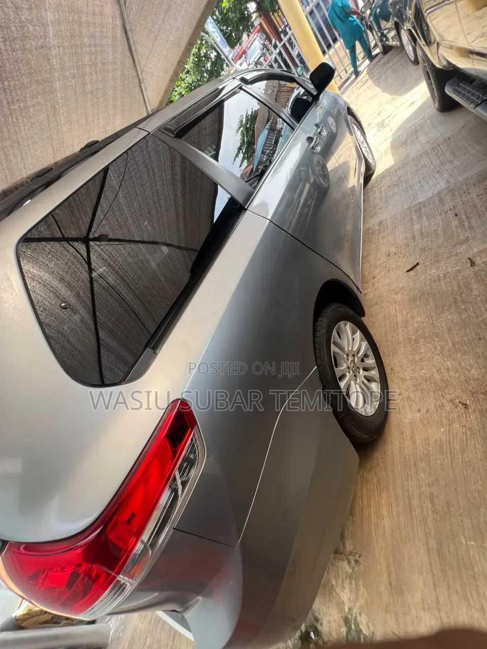 Toyota Sienna 2012 Blue